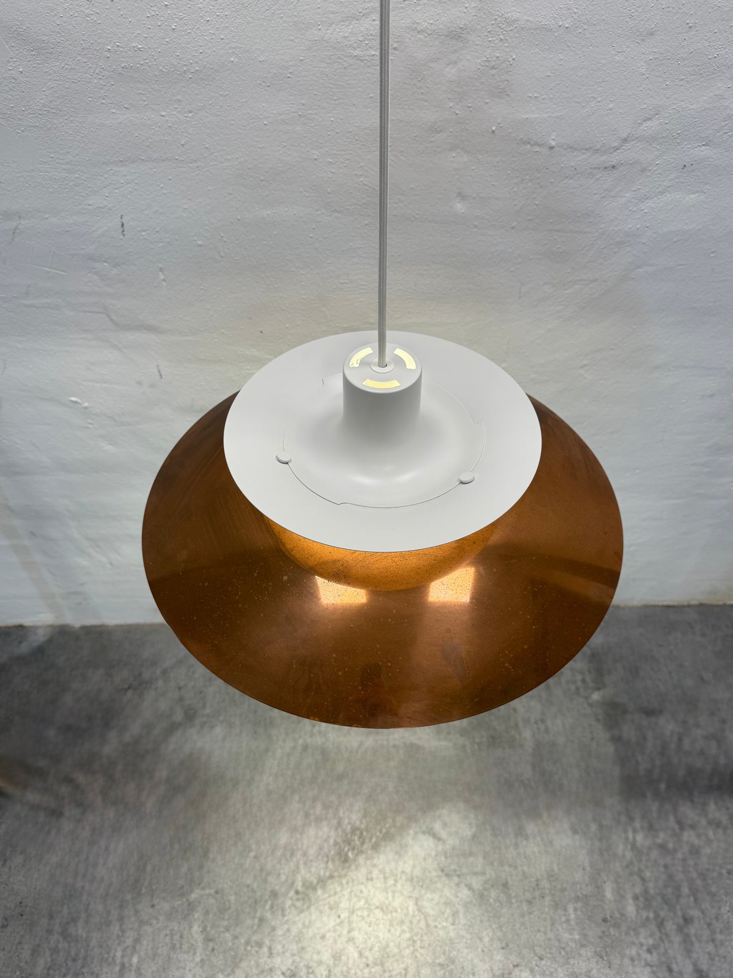 Poul Henningsen ‘PH 5’ Kobber Louis Poulsen.