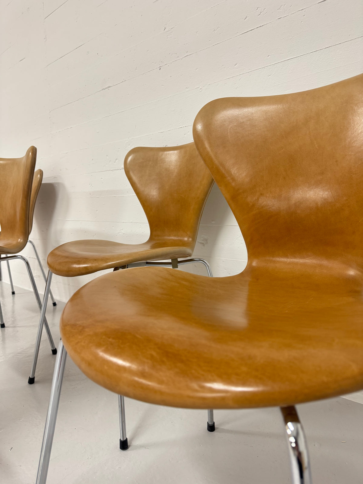 Arne Jacobsen ‘3107’ Fritz Hansen.