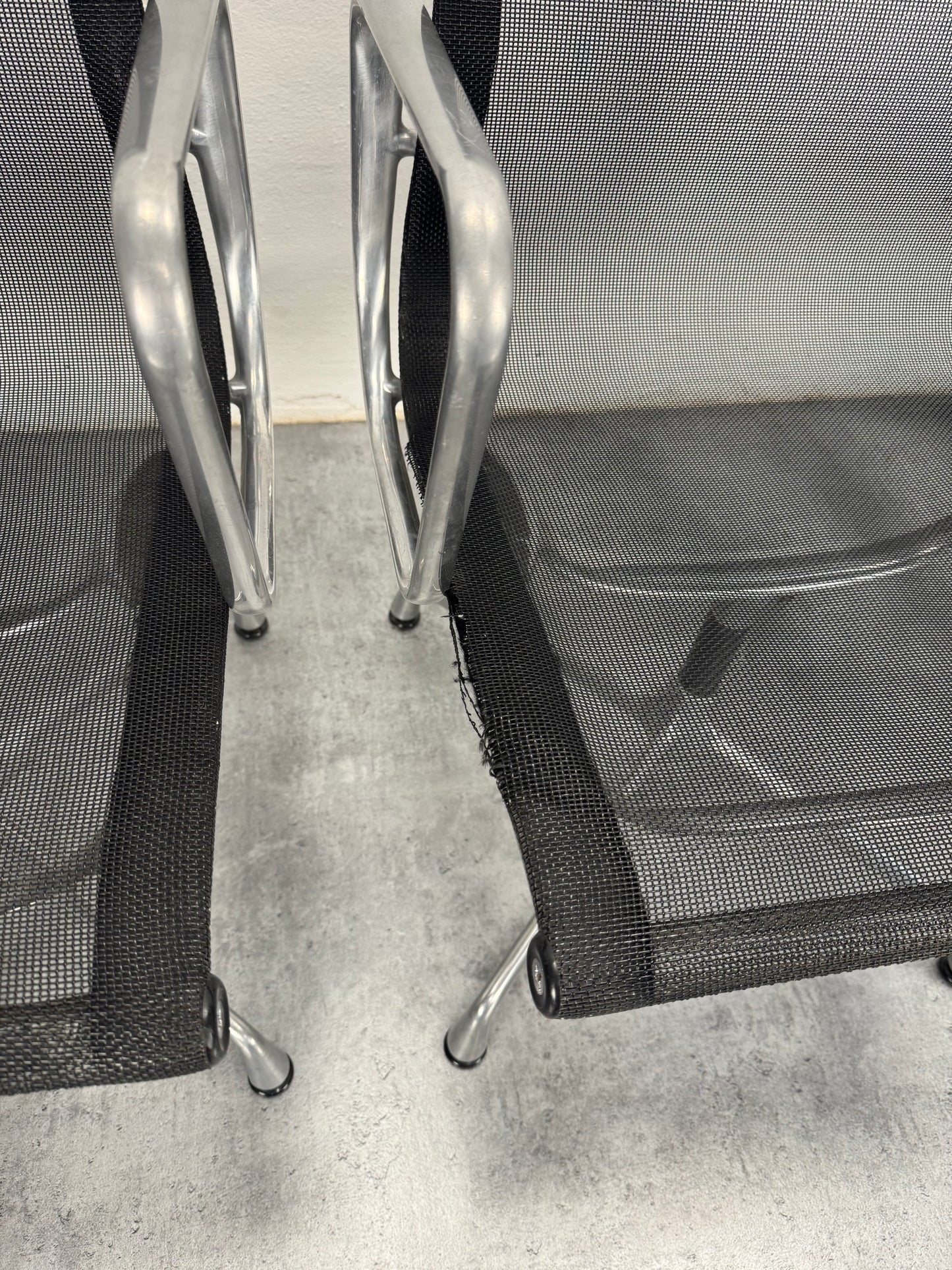 Charles Eames ‘EA107’ kontorstol, Vitra.