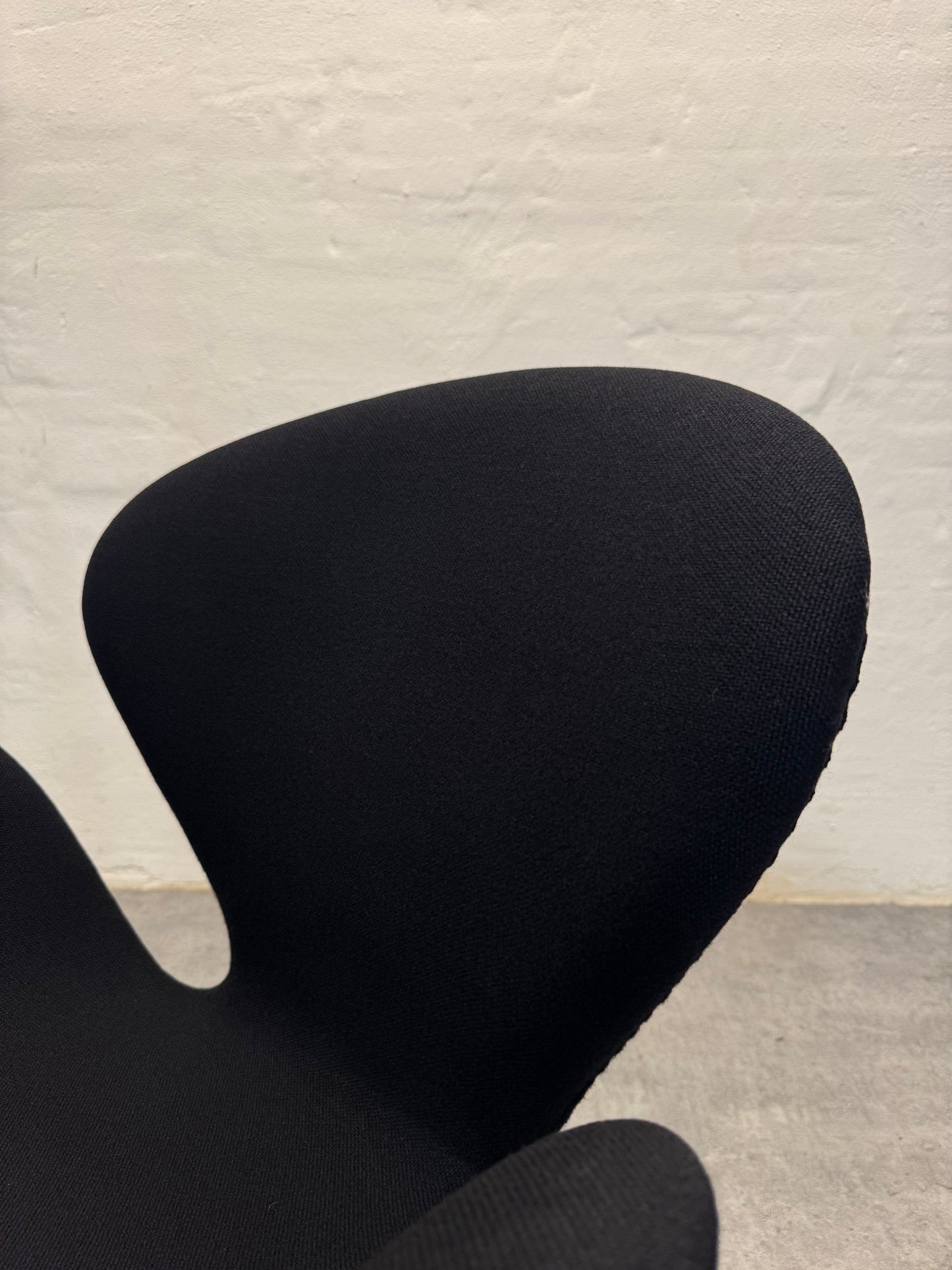 Arne Jacobsen ‘Svanen’ Fritz Hansen.