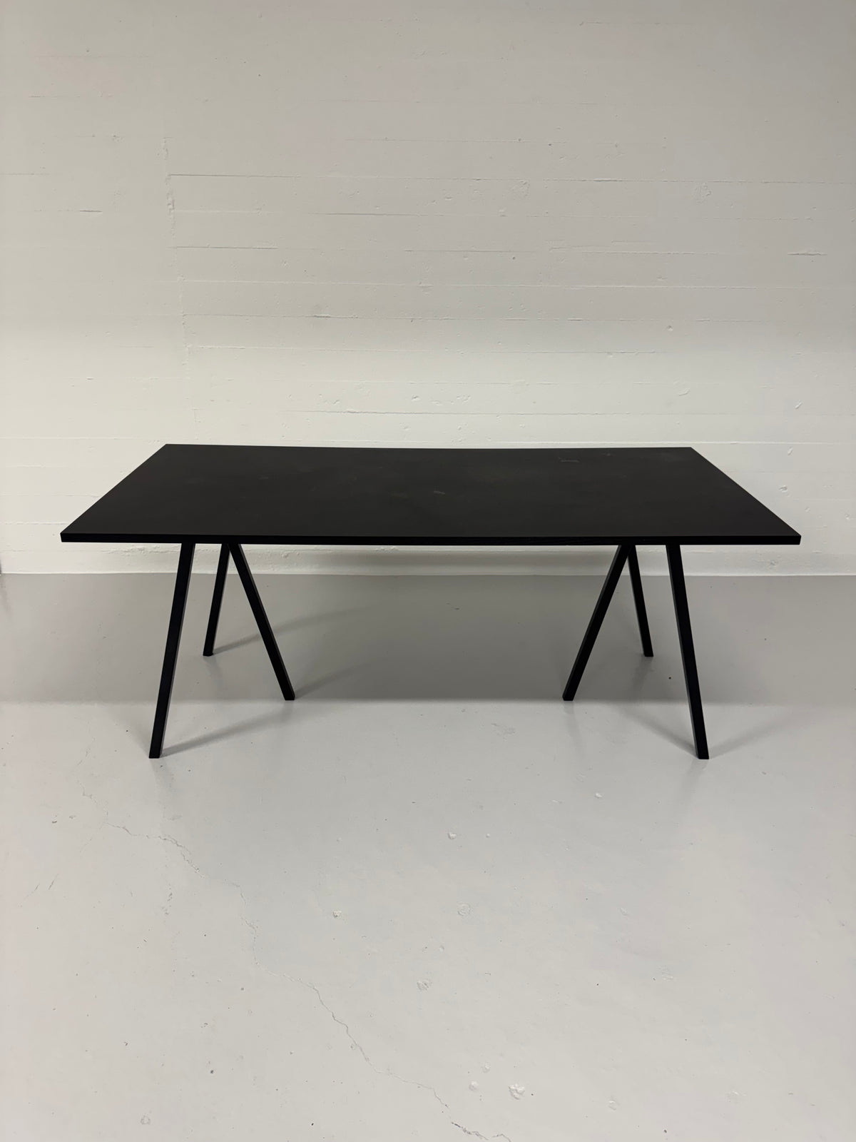 Leif Jørgensen ‘Loop Stand’ HAY.