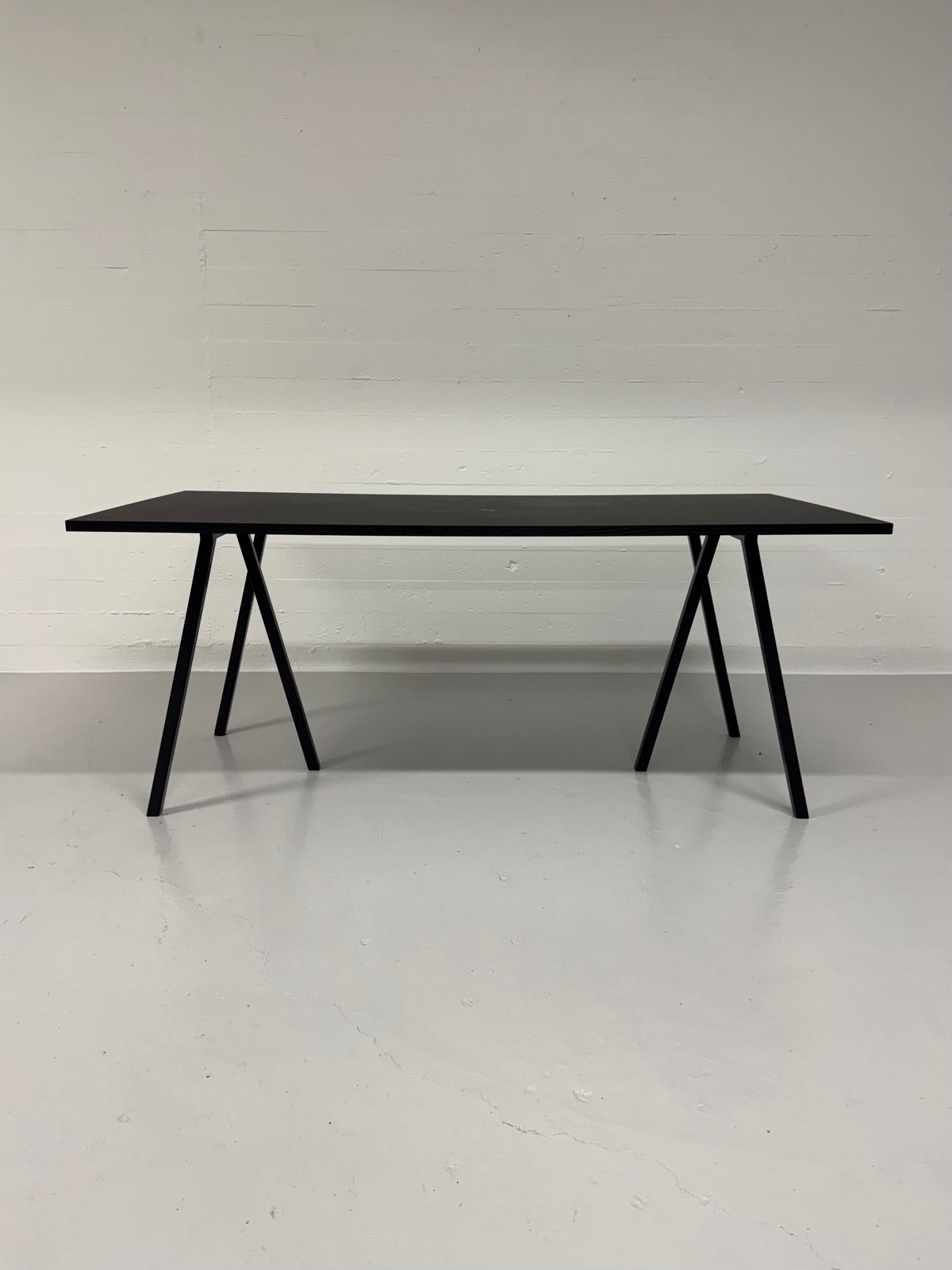 Leif Jørgensen ‘Loop Stand’ HAY.
