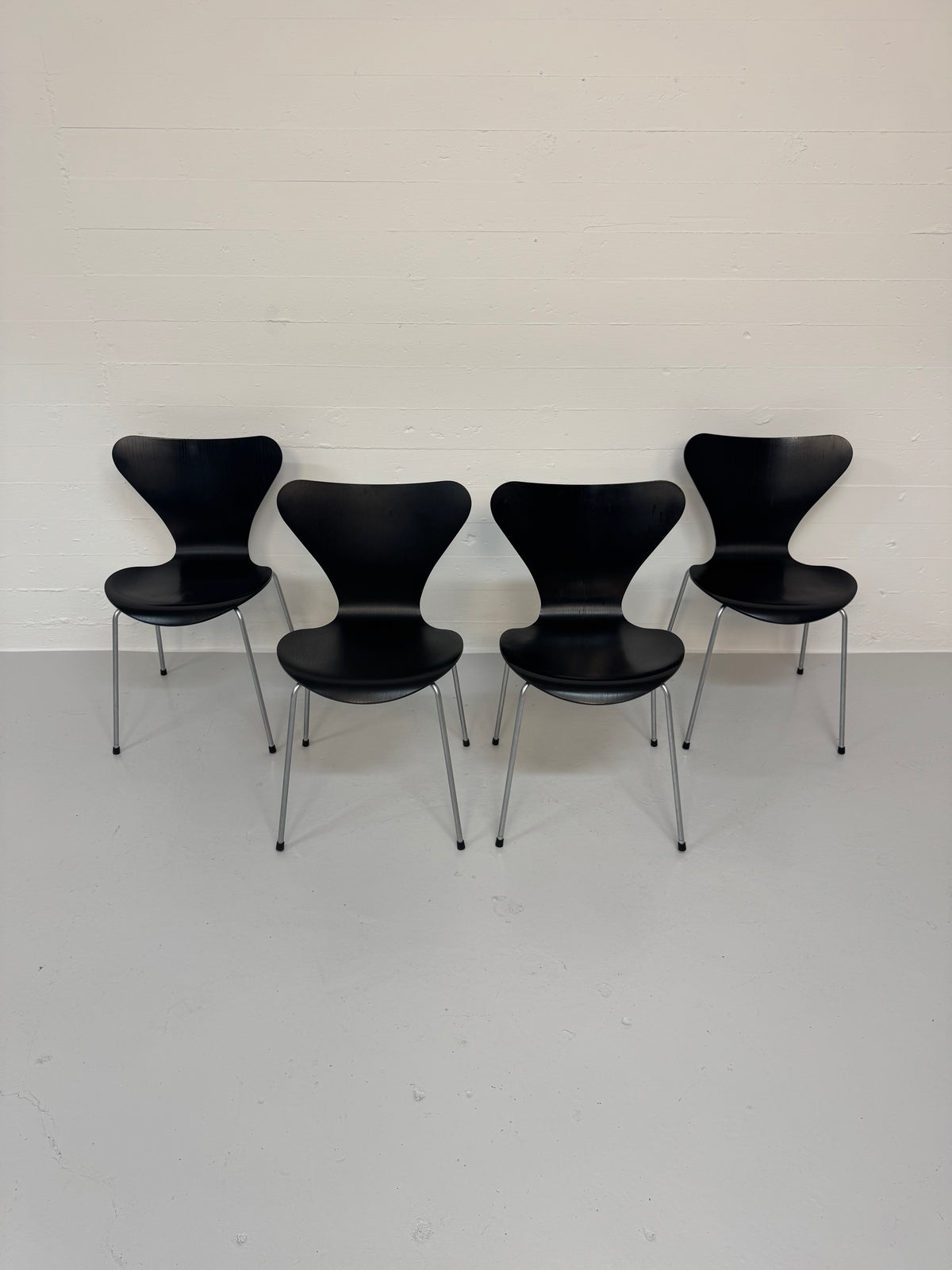 Arne Jacobsen ‘3107’ Fritz Hansen.