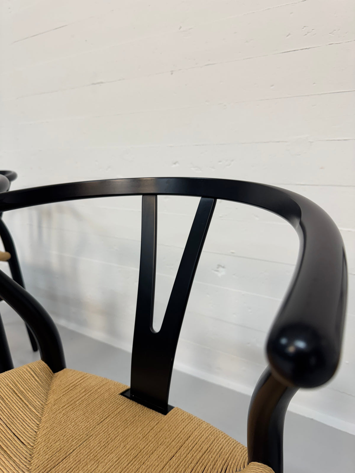 Hans J. Wegner ‘CH-24’ Carl Hansen & Søn.