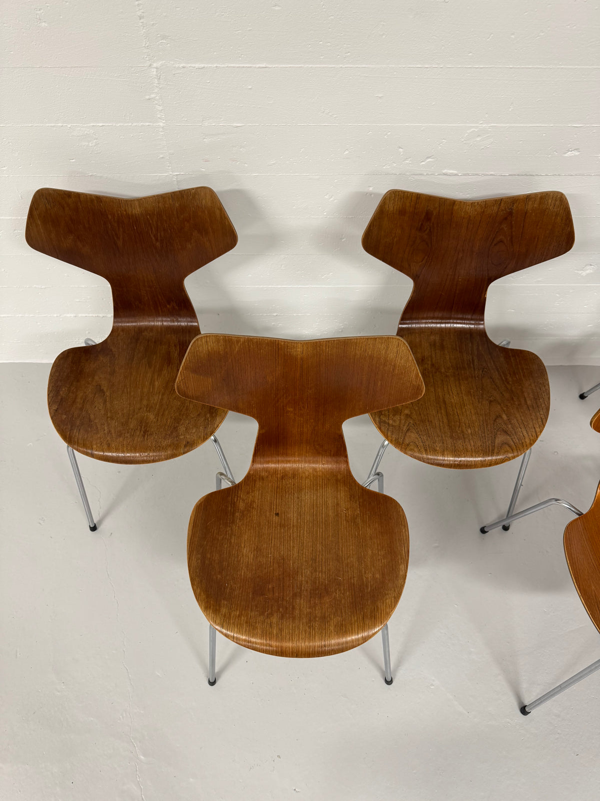 Arne Jacobsen ‘3130’ Fritz Hansen.