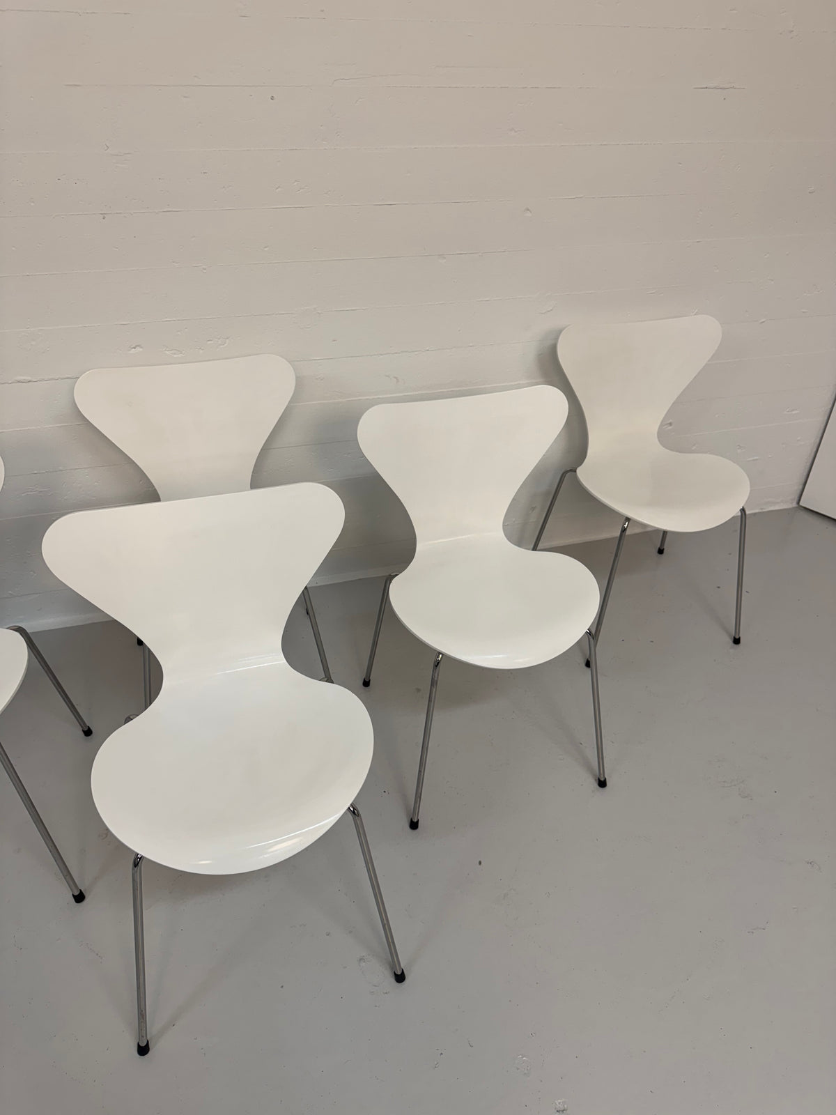 Arne Jacobsen ‘3107’ Fritz Hansen.