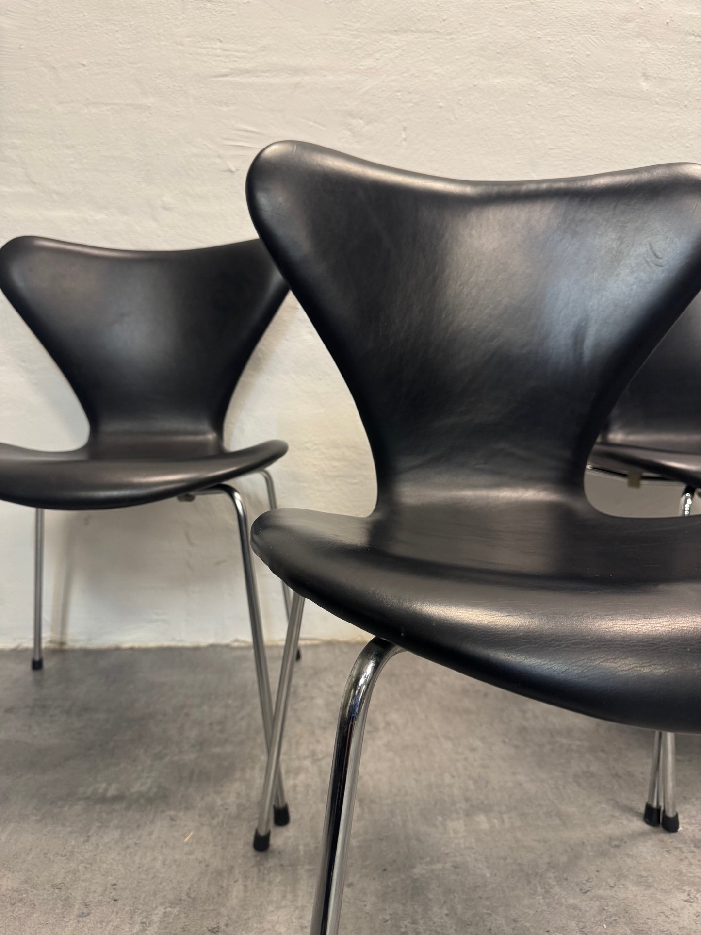 Arne Jacobsen ‘Syveren/3107’ Fritz Hansen.