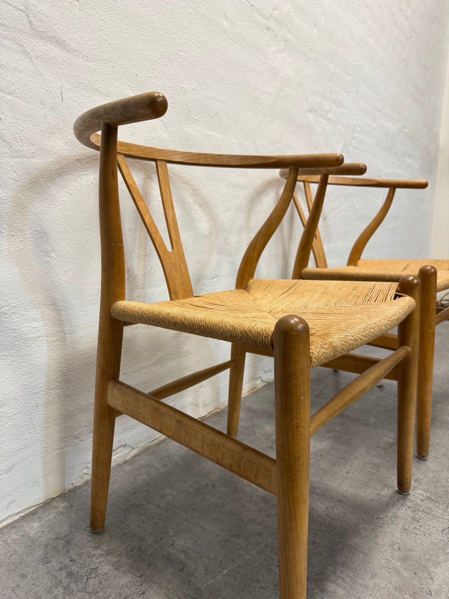 Hans J. Wegner, “CH24 / Y-stolen” Carl Hansen & Søn.