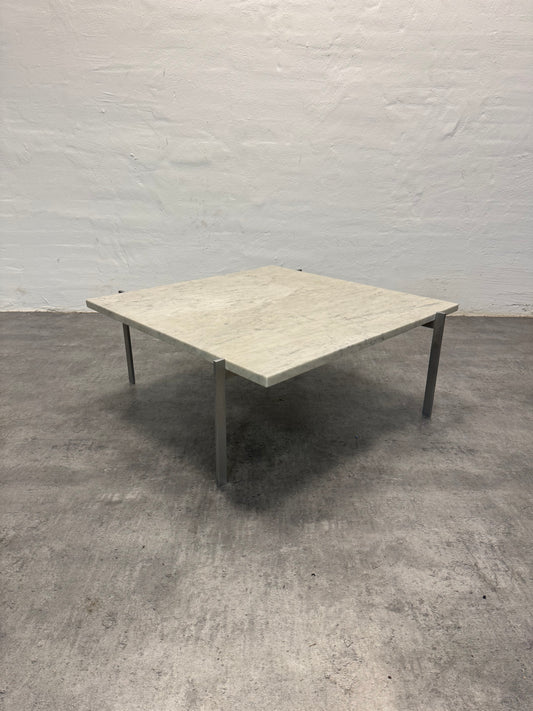 Poul Kjærholm ‘PK-61’ Fritz Hansen.