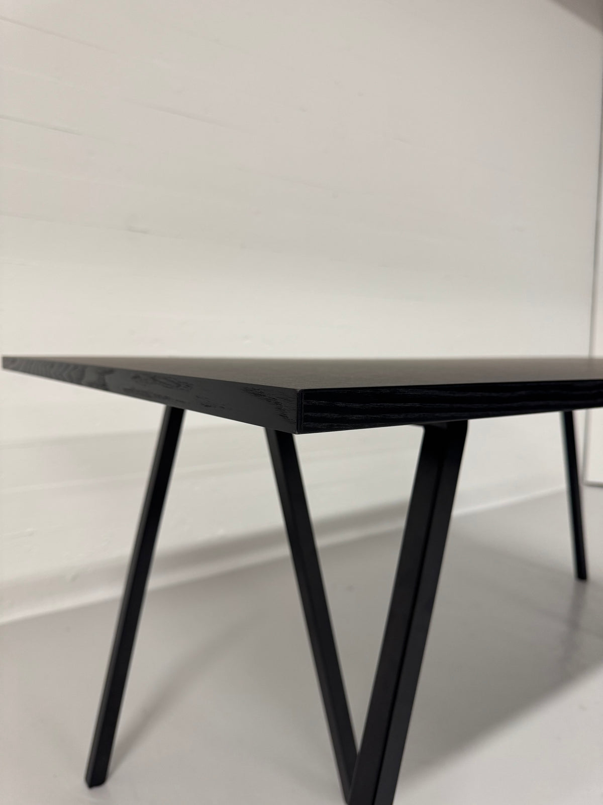 Leif Jørgensen ‘Loop Stand’ HAY.