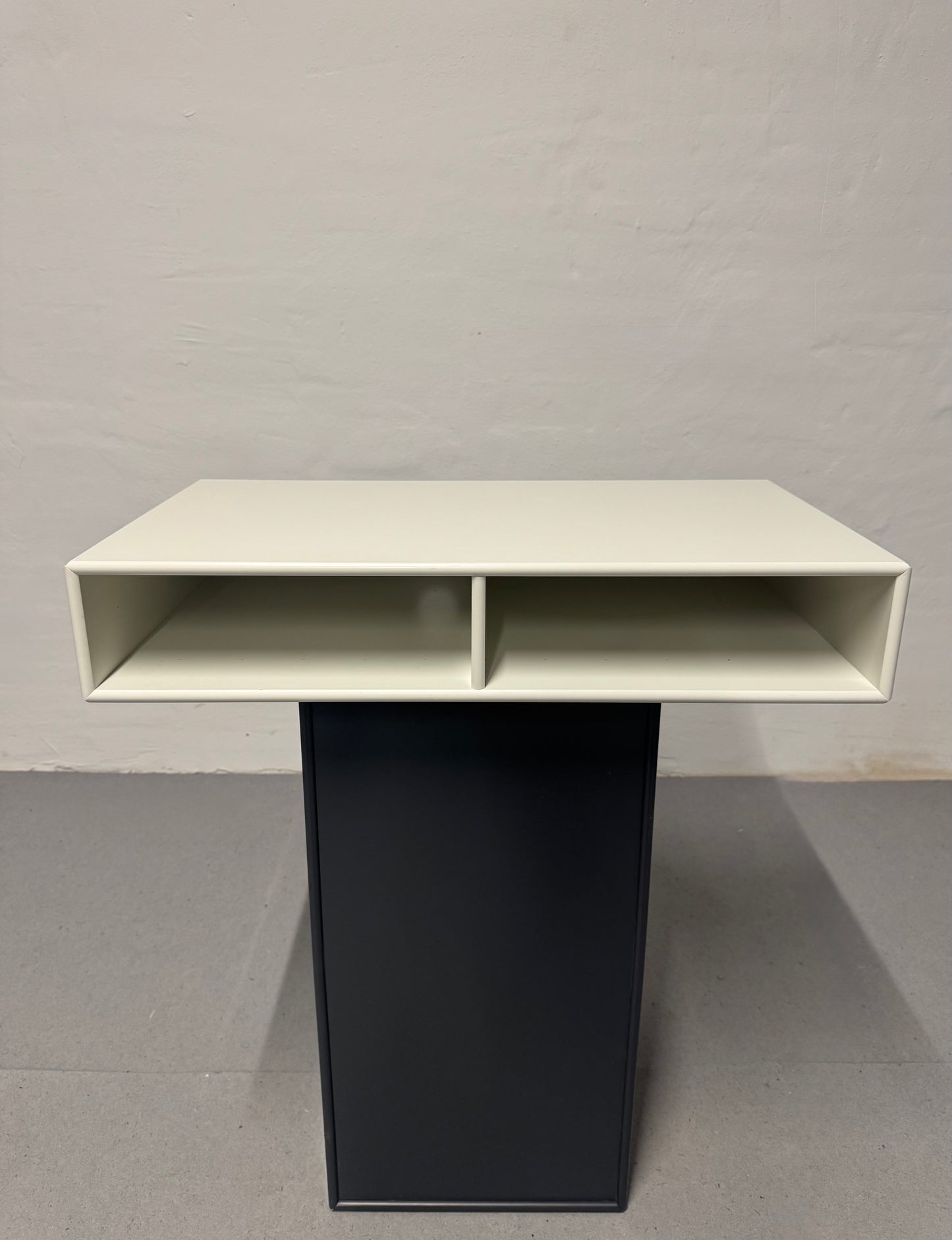 Peter J. Lassen, Montana TV-modul.