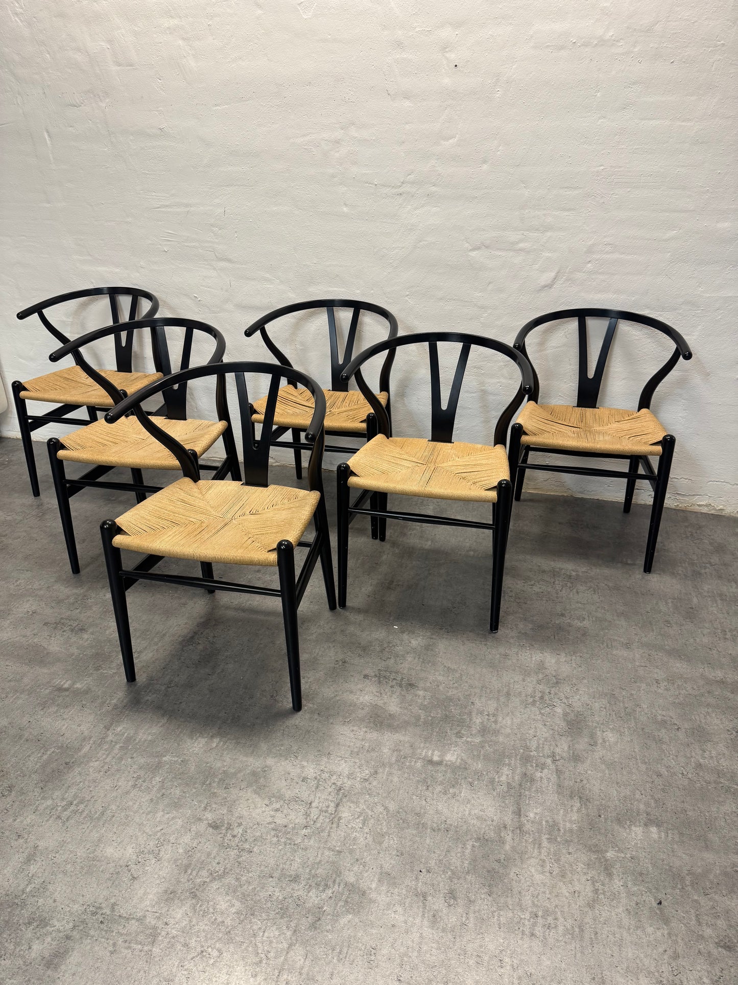 Hans J. Wegner ‘CH-24’ Carl Hansen & Søn.