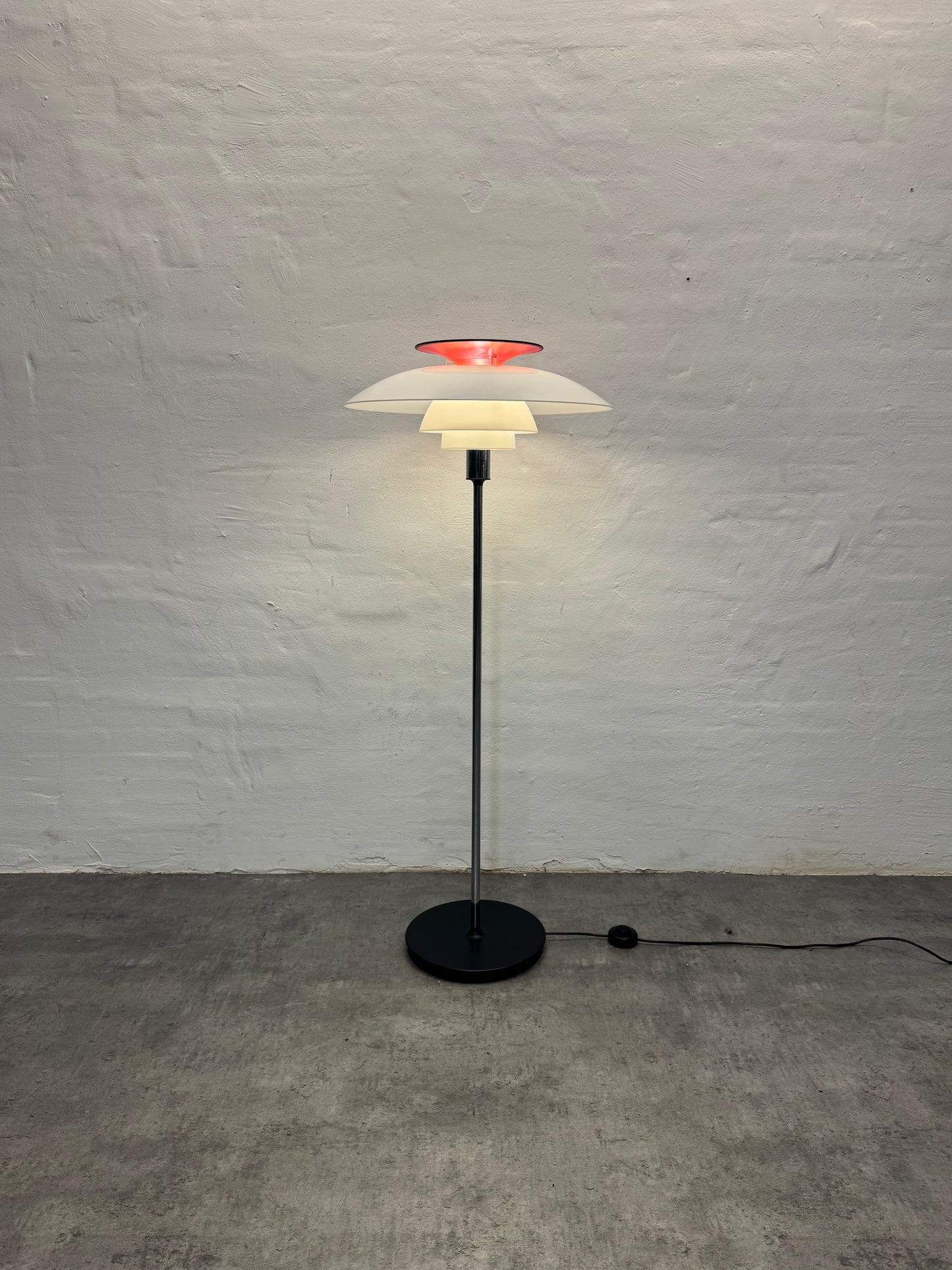 Poul Henningsen ‘PH80’ Louis Poulsen.