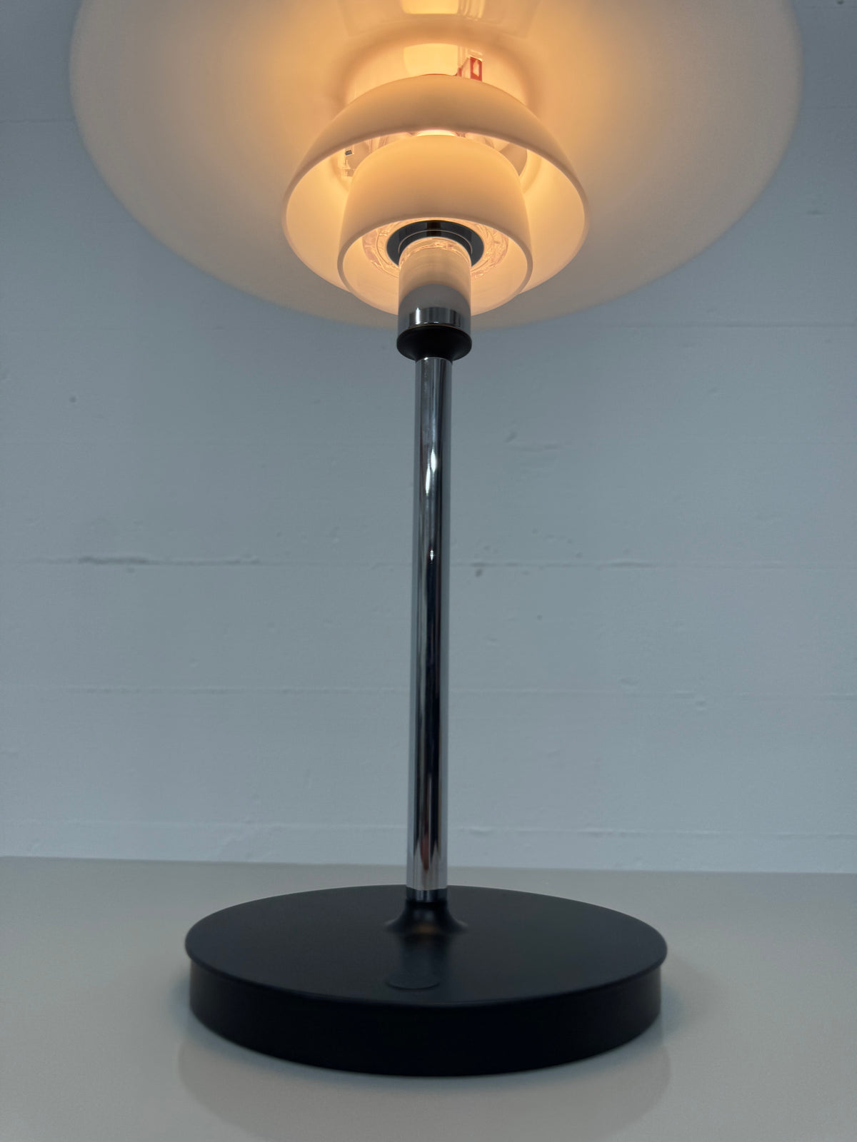 Poul Henningsen ‘PH-80’ Louis Poulsen.