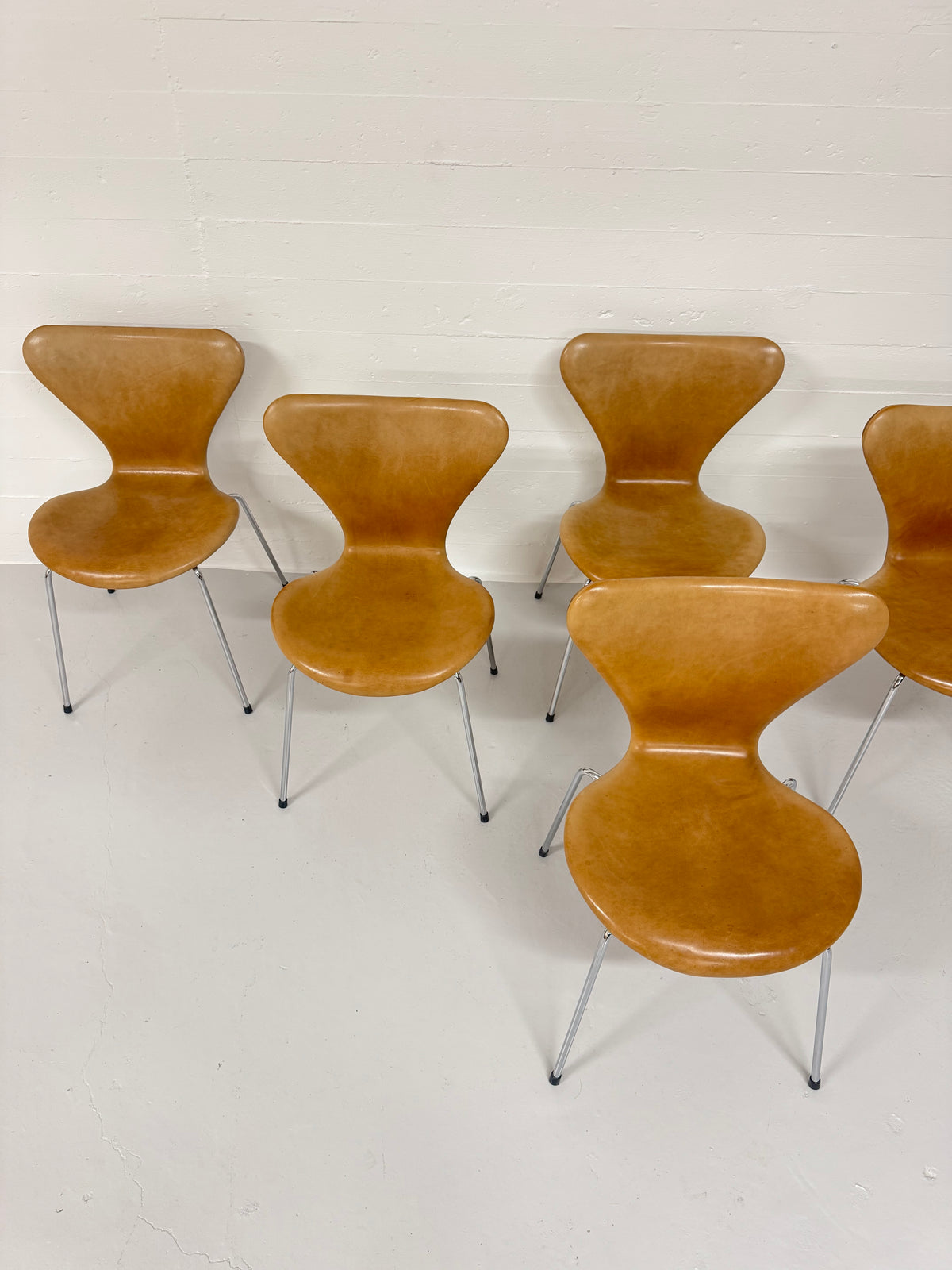 Arne Jacobsen ‘3107’ Fritz Hansen.
