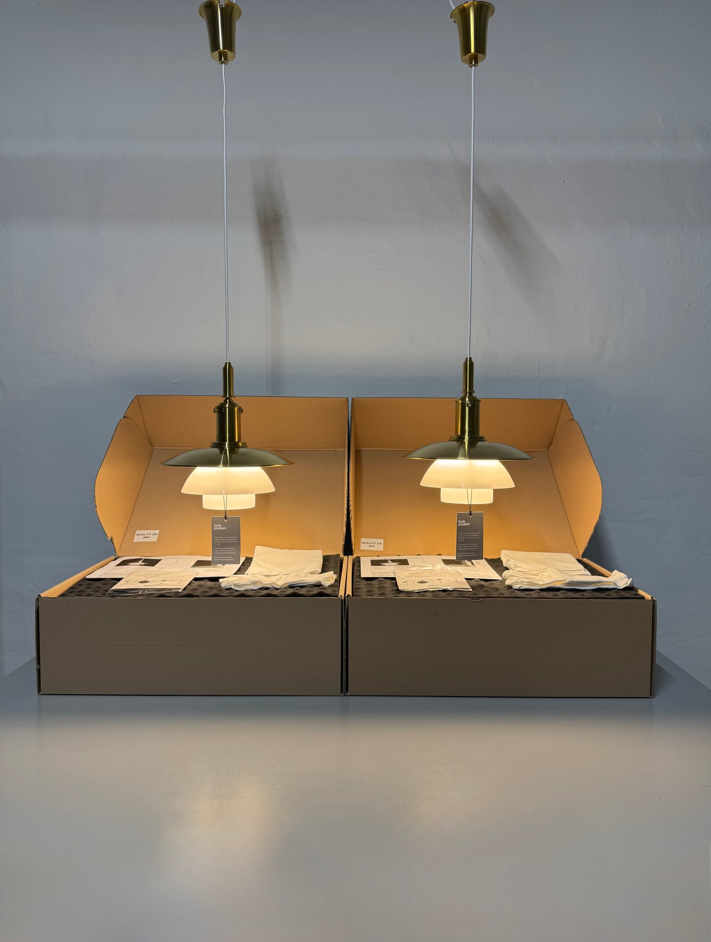 Spritnye, Poul Henningsen, “PH 3/3” Limitid Edition Louis Poulsen.