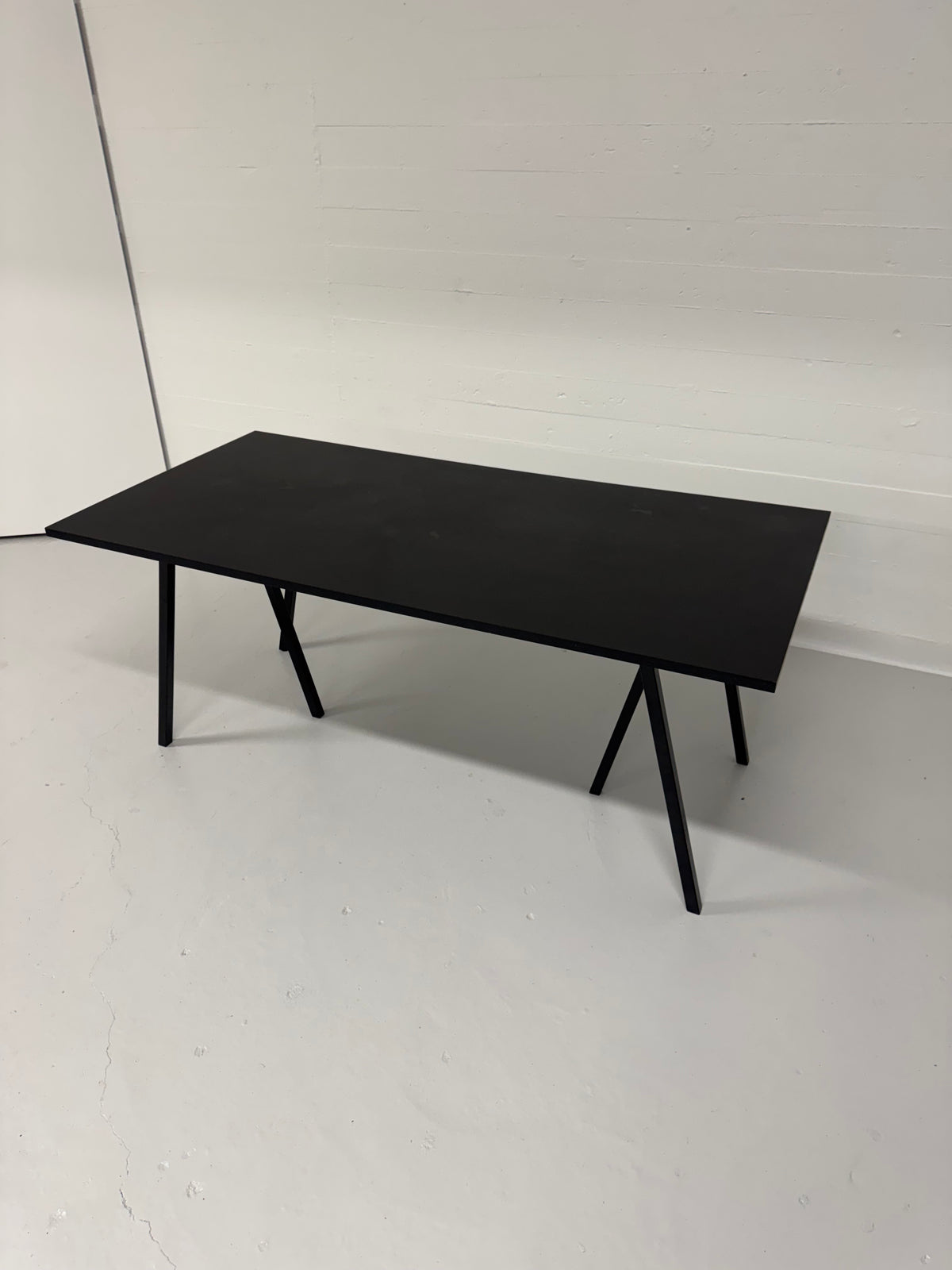 Leif Jørgensen ‘Loop Stand’ HAY.