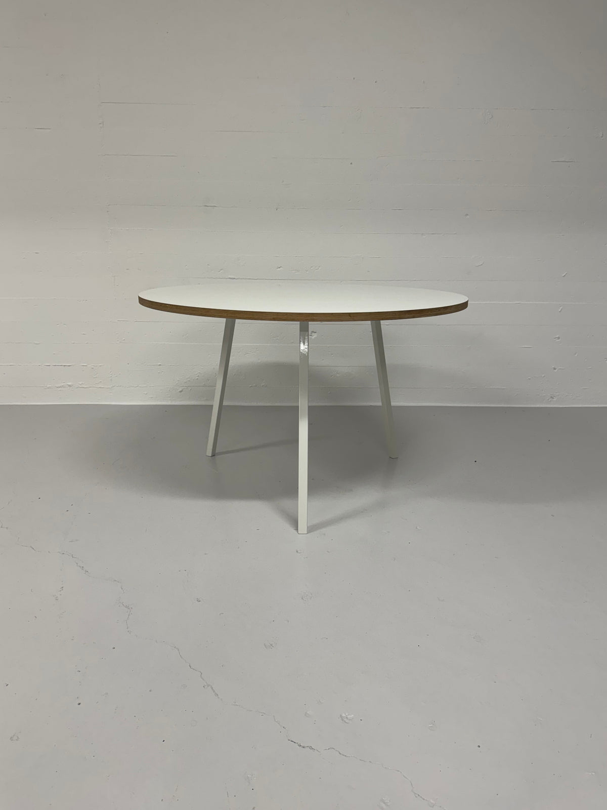 Leif Jørgensen ‘Loop Stand’ HAY.
