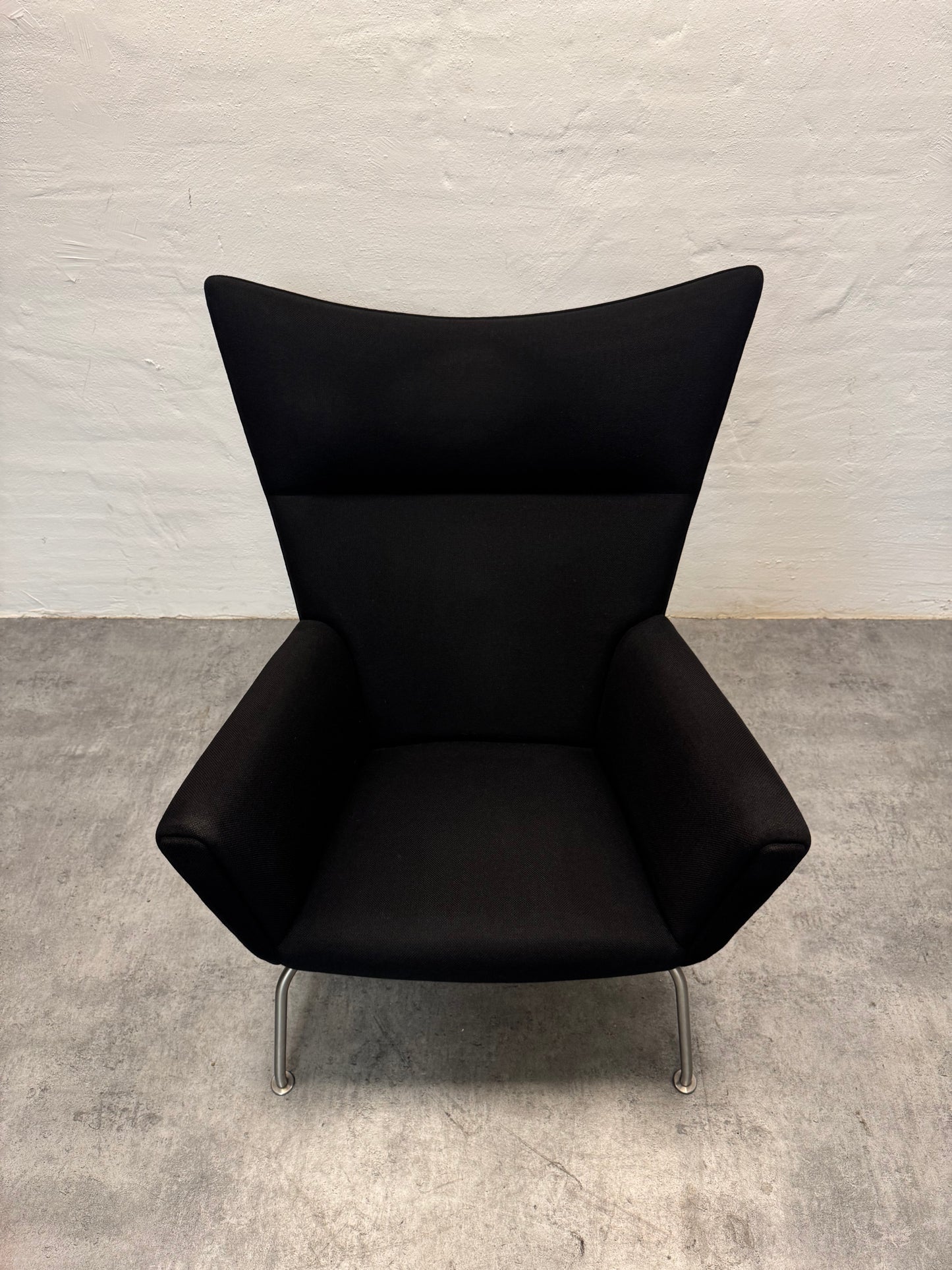 Hans J. Wegner ‘CH445 / Wing Chair’ Carl Hansen & Søn.