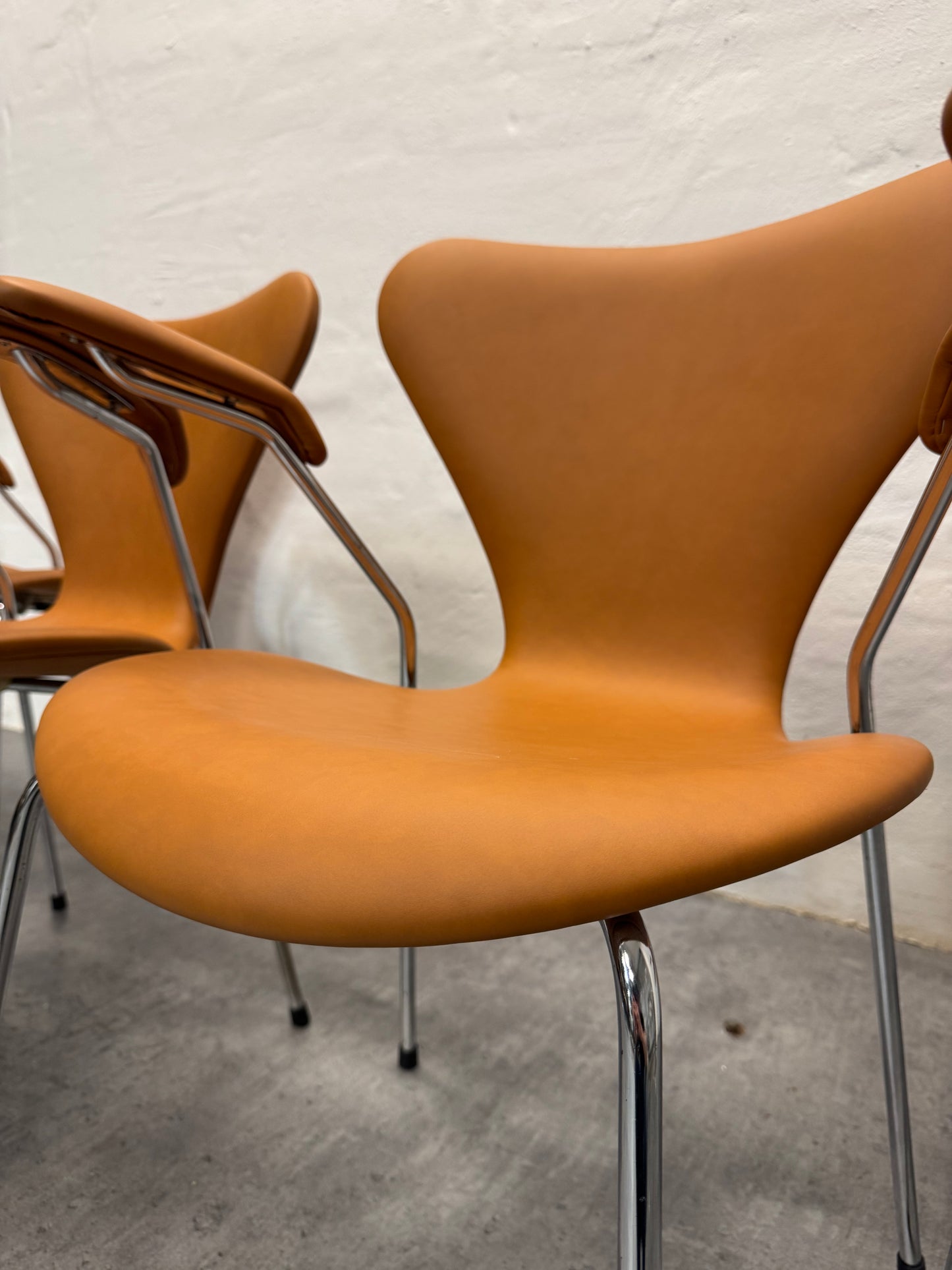Nypolstret Arne Jacobsen ‘3207’ Fritz Hansen.