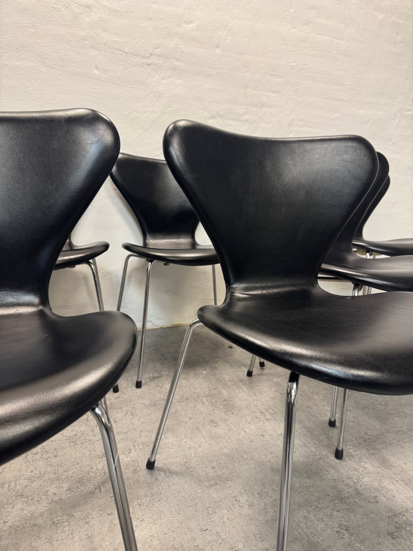 Arne Jacobsen ‘Syveren/3107’ Fritz Hansen.