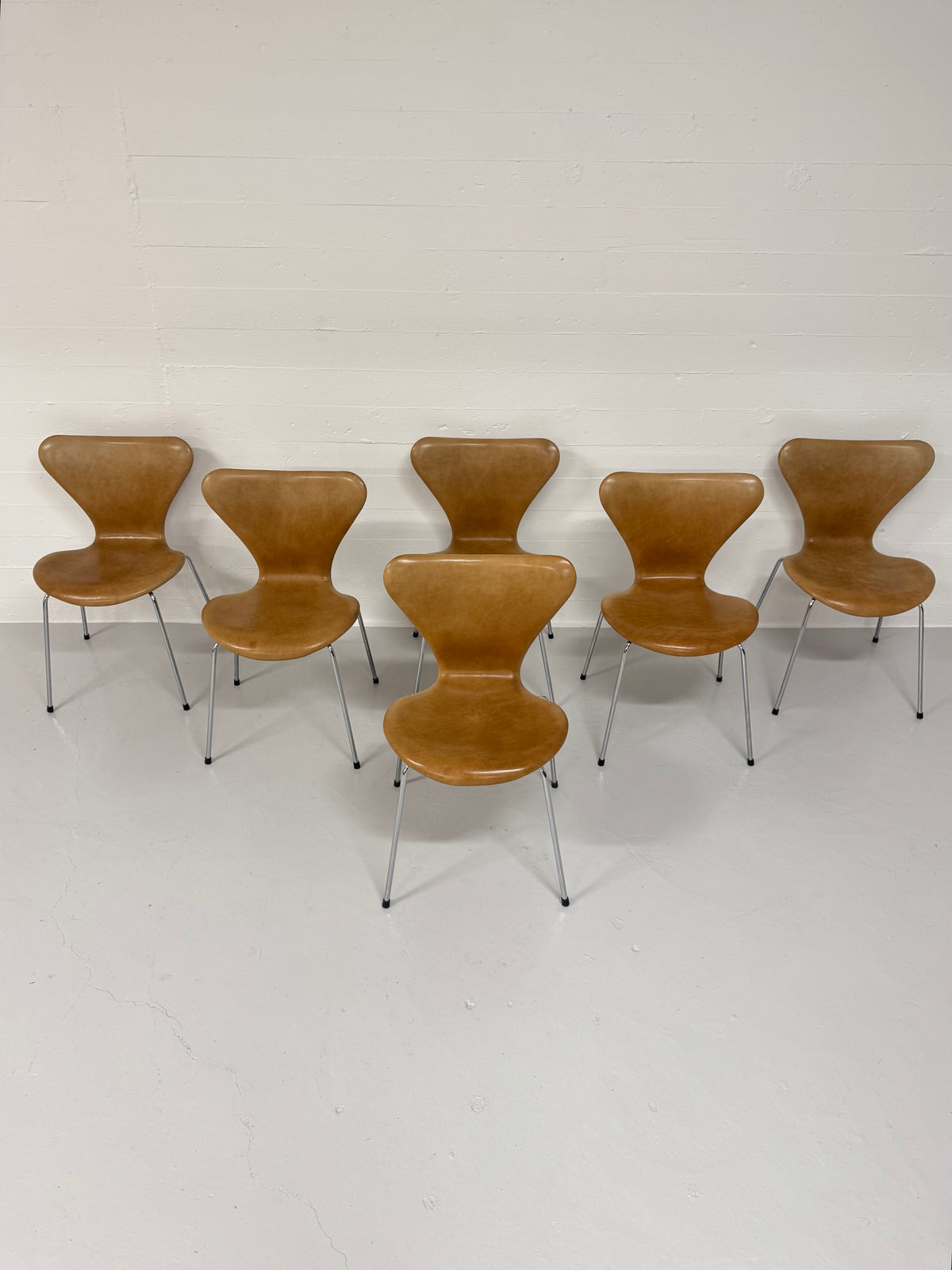 Arne Jacobsen ‘3107’ Fritz Hansen.