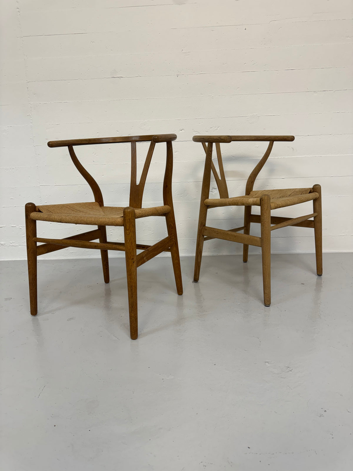 Hans J. Wegner ‘CH-24’ Carl Hansen & Søn.