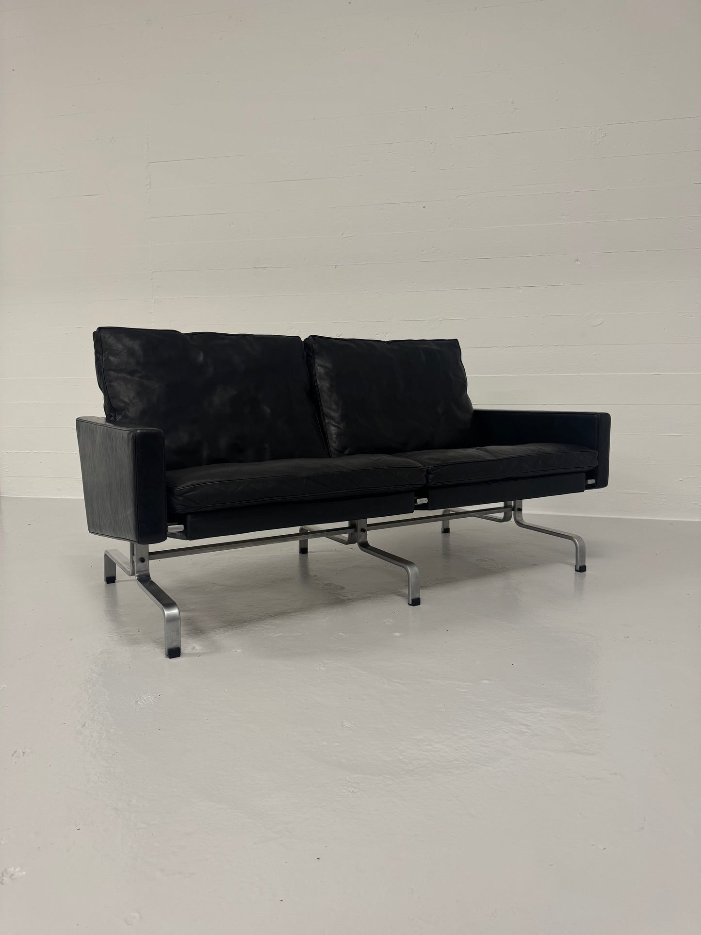 Poul Kjærholm ‘PK-31/2’ E. Kold Christensen.