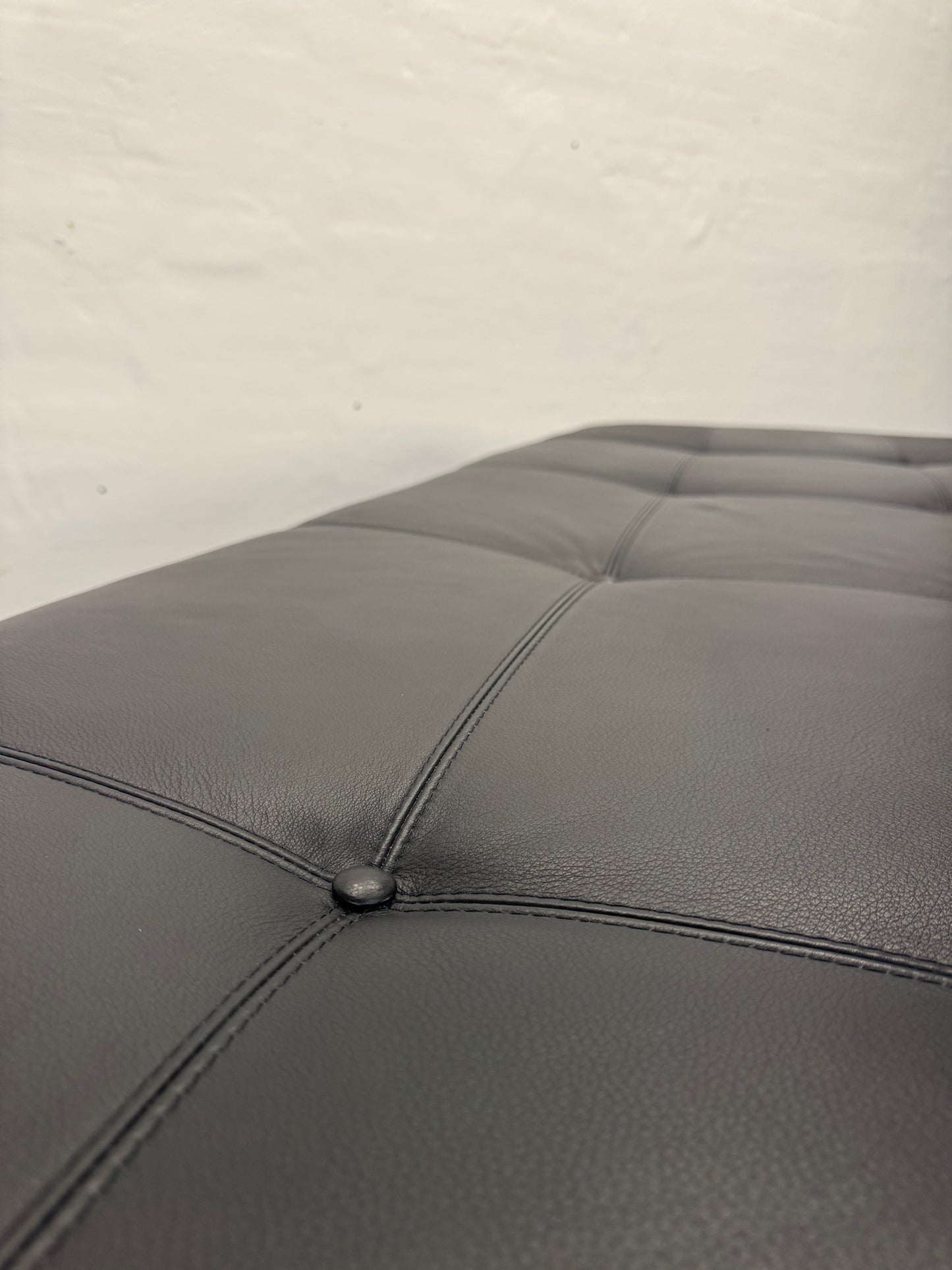 Arne Vodder ‘AV 57’ Daybed.