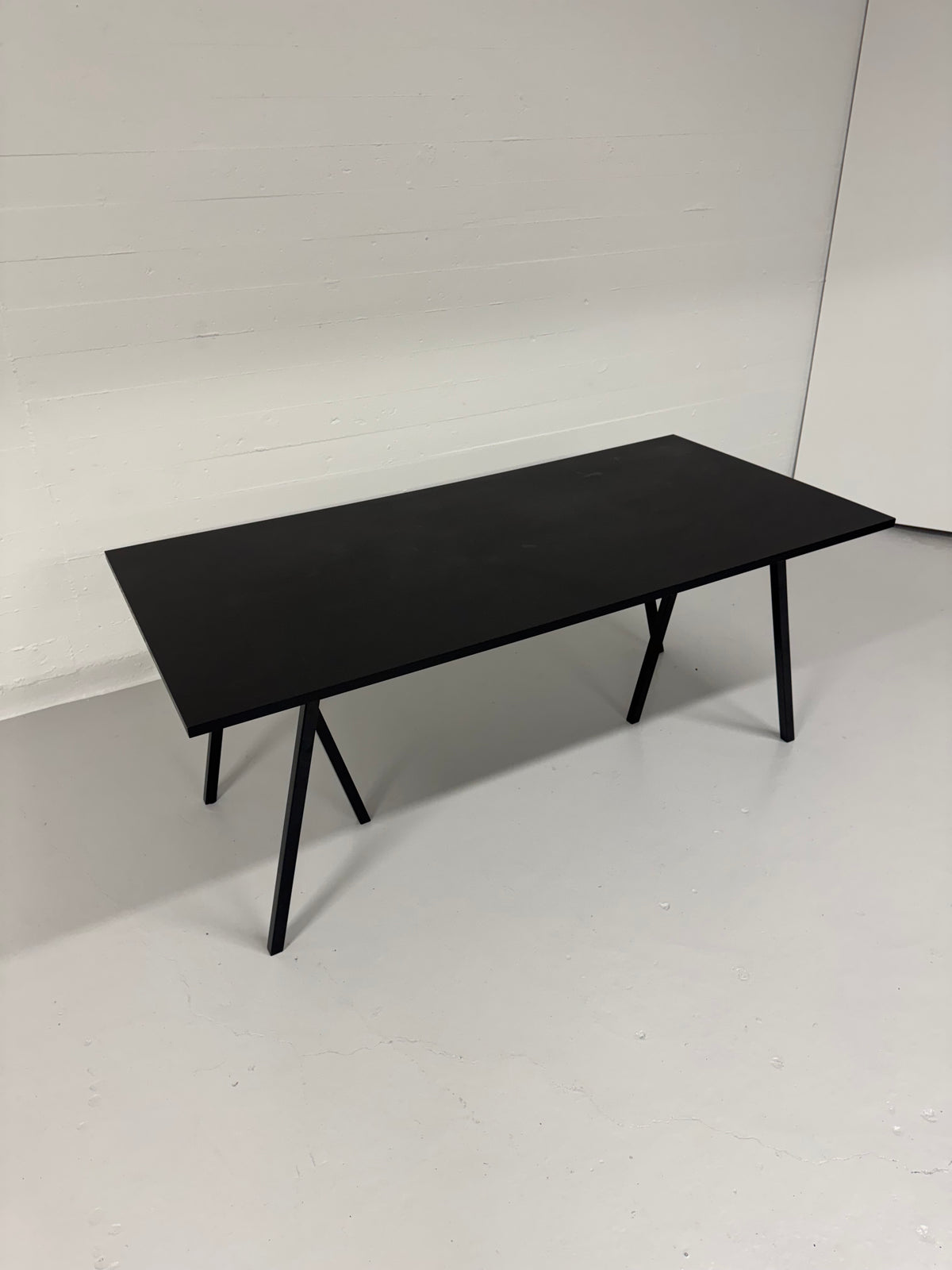 Leif Jørgensen ‘Loop Stand’ HAY.