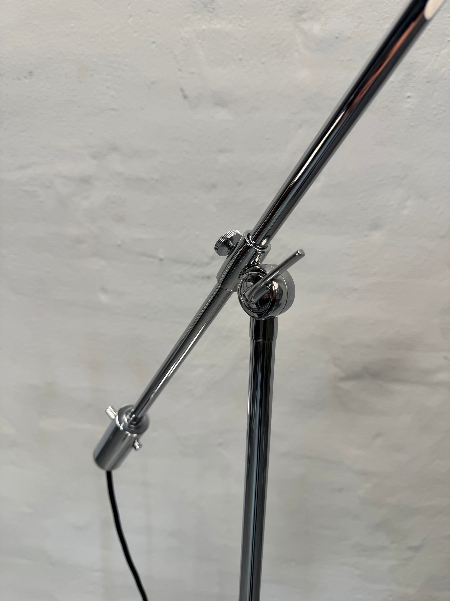 Poul Henningsen ‘Vandpumpen’ Louis Poulsen, gulvlampe.