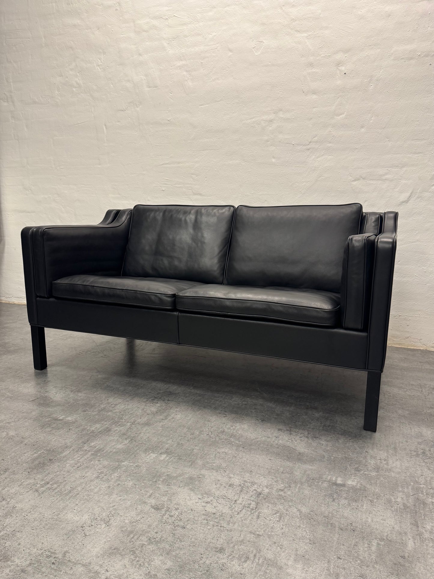 Børge Mogensen ‘2212’ Fritz Hansen.