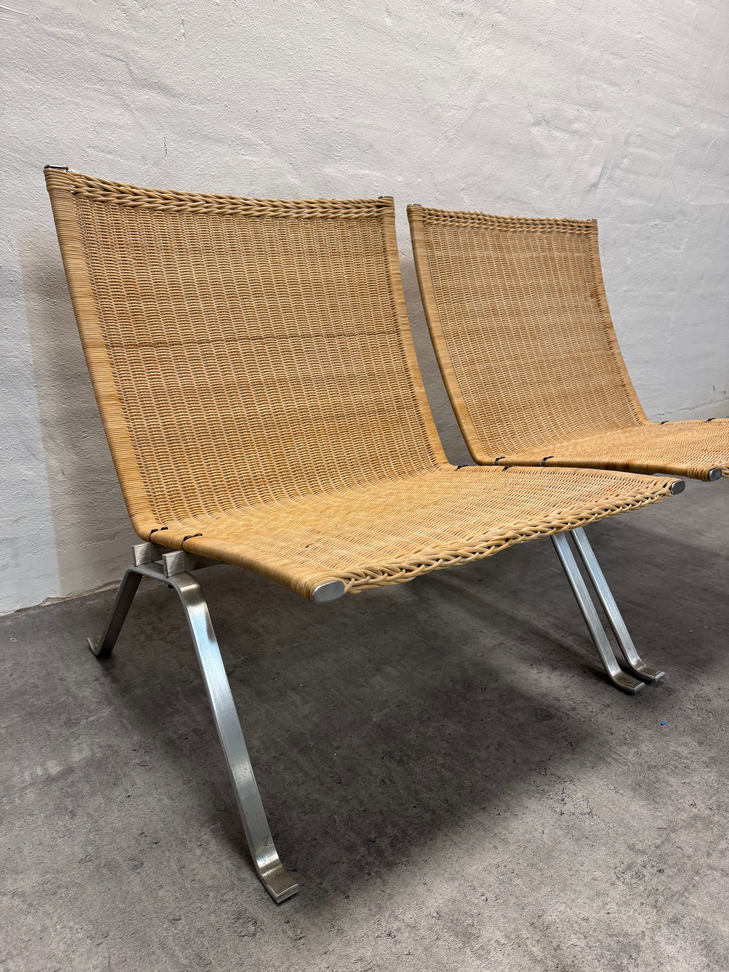 Poul Kjærholm “PK22” Fritz Hansen med flettet sæde – fra 1998.