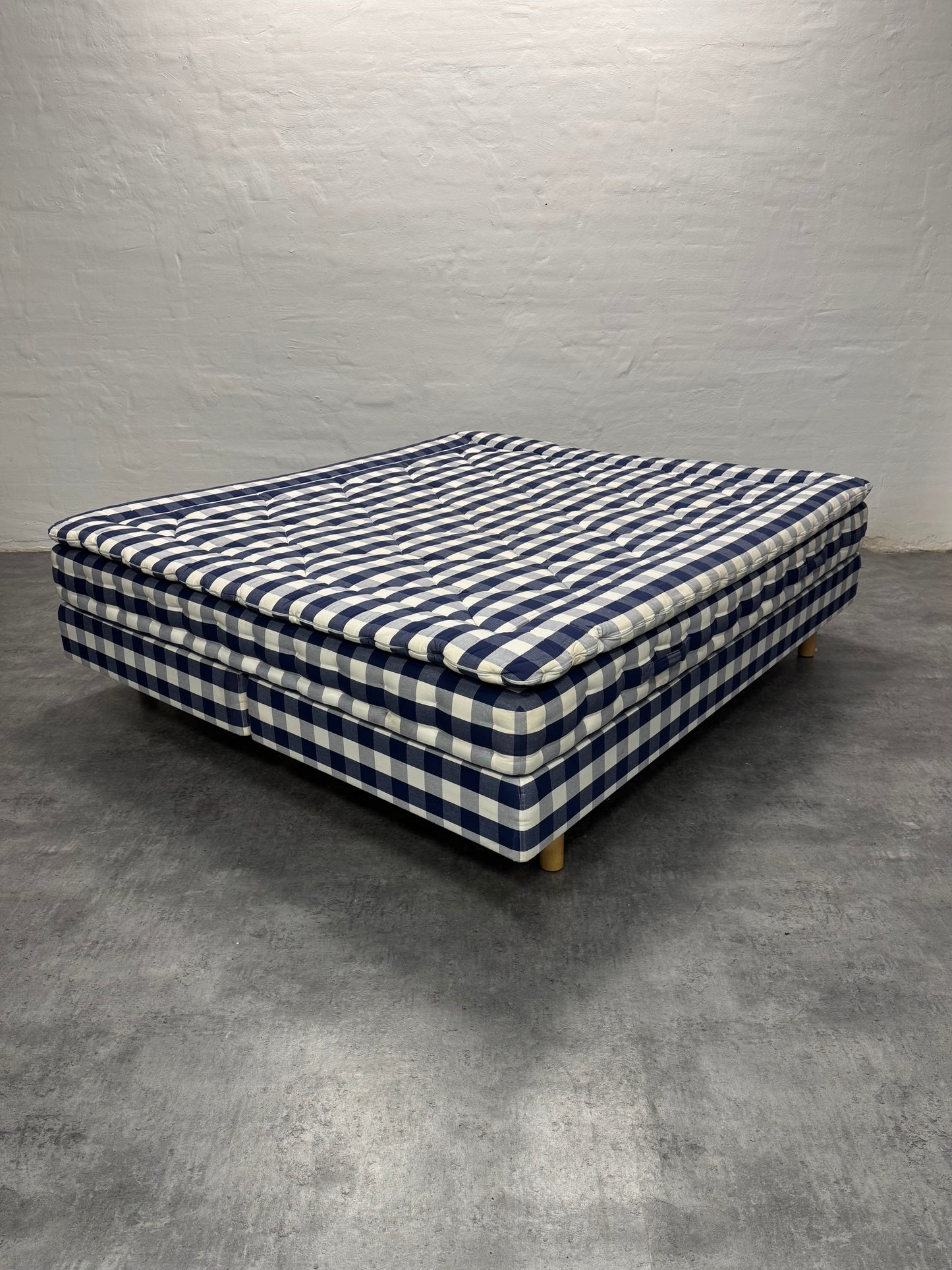 Hästens ‘Luxuria’ dobbeltseng  – 180x200cm.