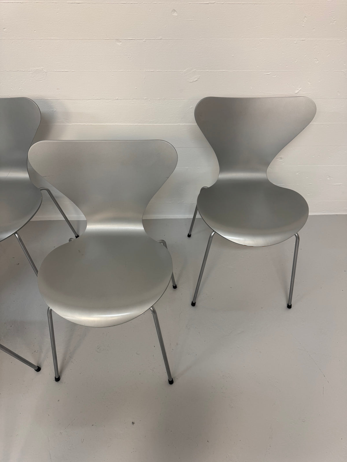 Arne Jacobsen ‘3107’ Fritz Hansen.