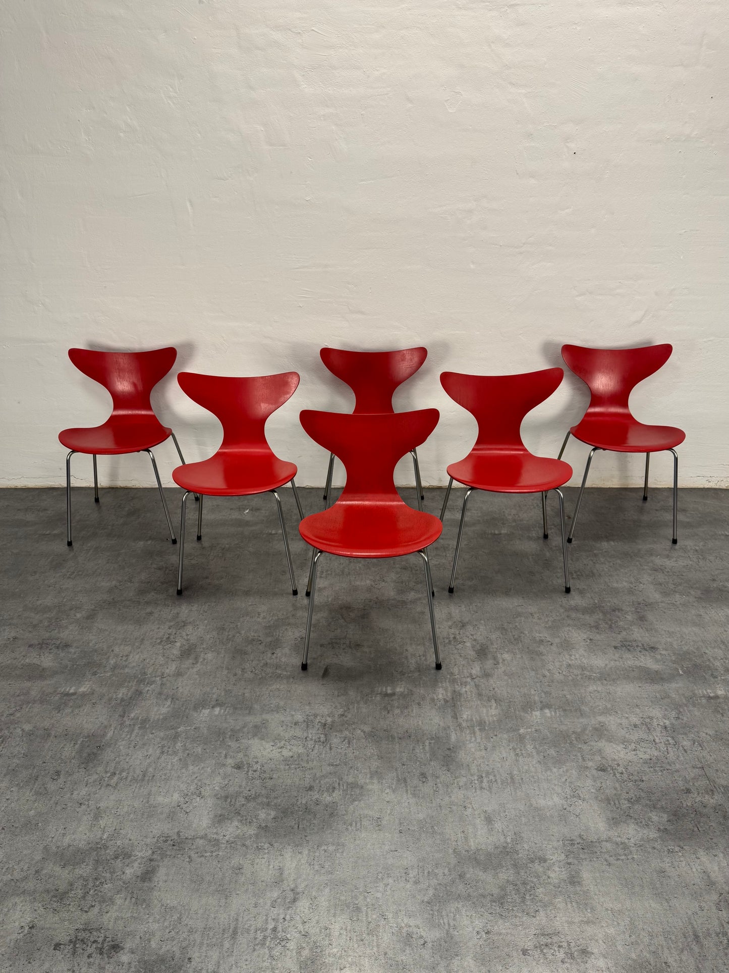 Sjælden, Arne Jacobsen ‘liljen/3109’ Fritz Hansen.