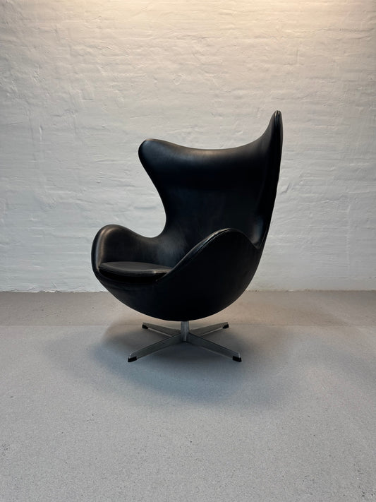 Arne Jacobsen ‘Ægget’ Fritz Hansen, model: 3316.