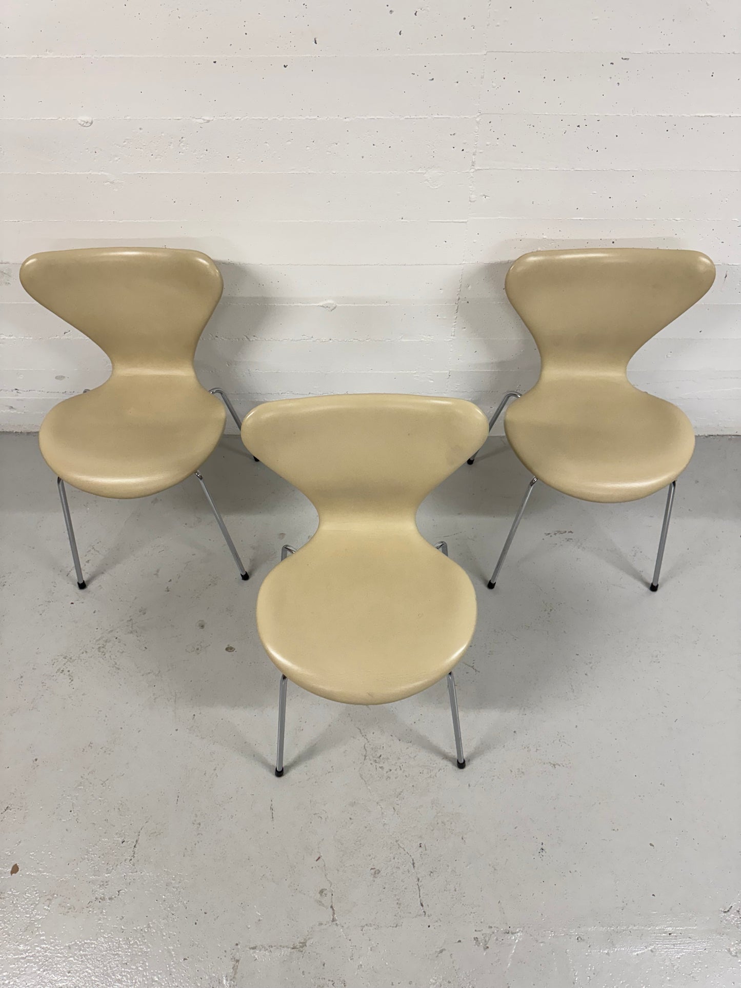 Arne Jacobsen ‘Syveren/3107’ Fritz Hansen.