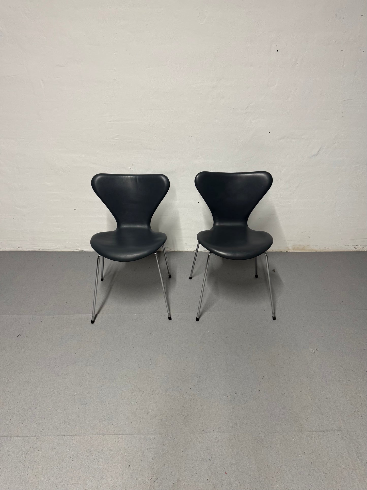 Arne Jacobsen ‘Syveren/3107’ Fritz Hansen.