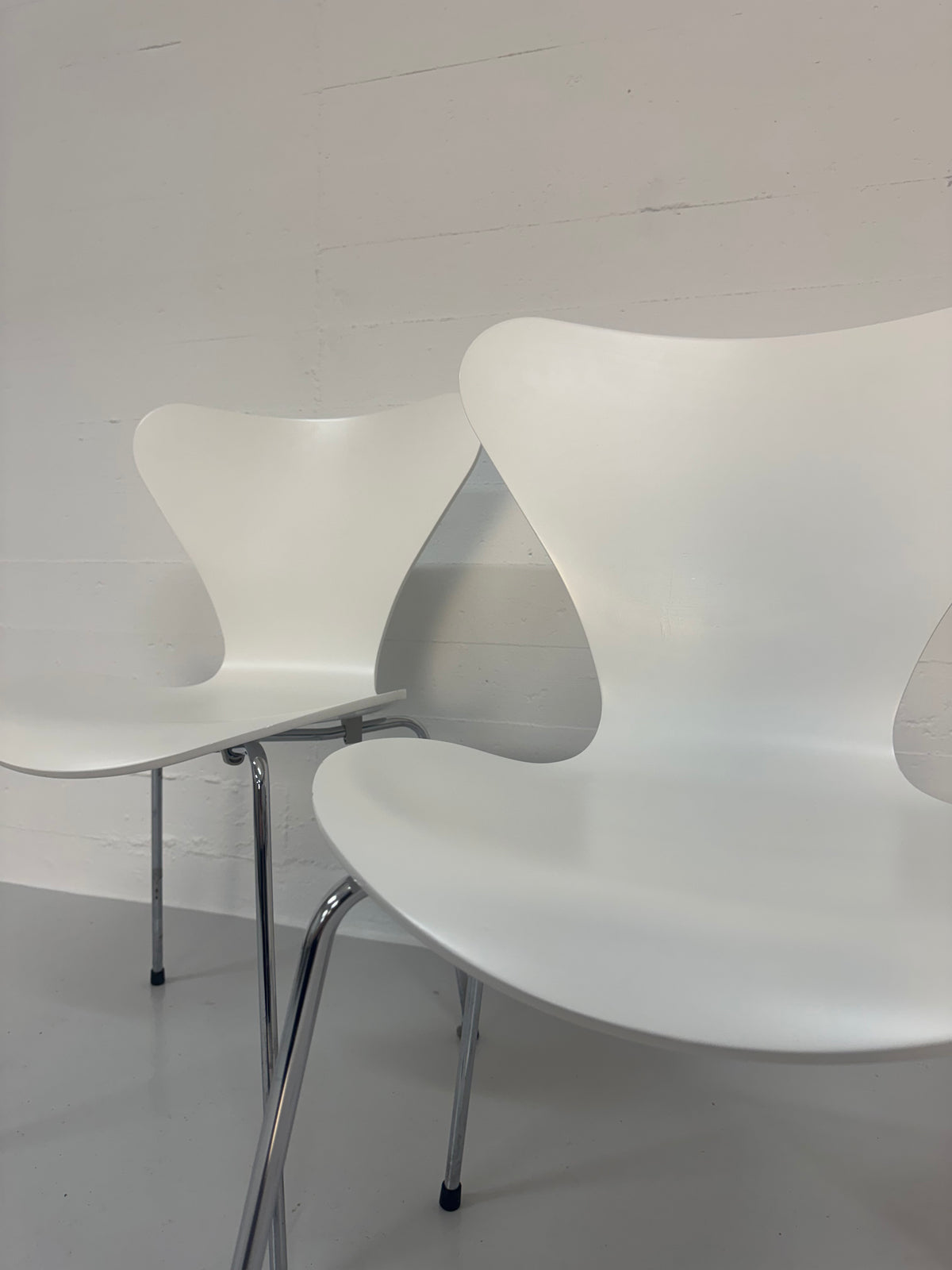 Arne Jacobsen ‘3107’ Fritz Hansen.