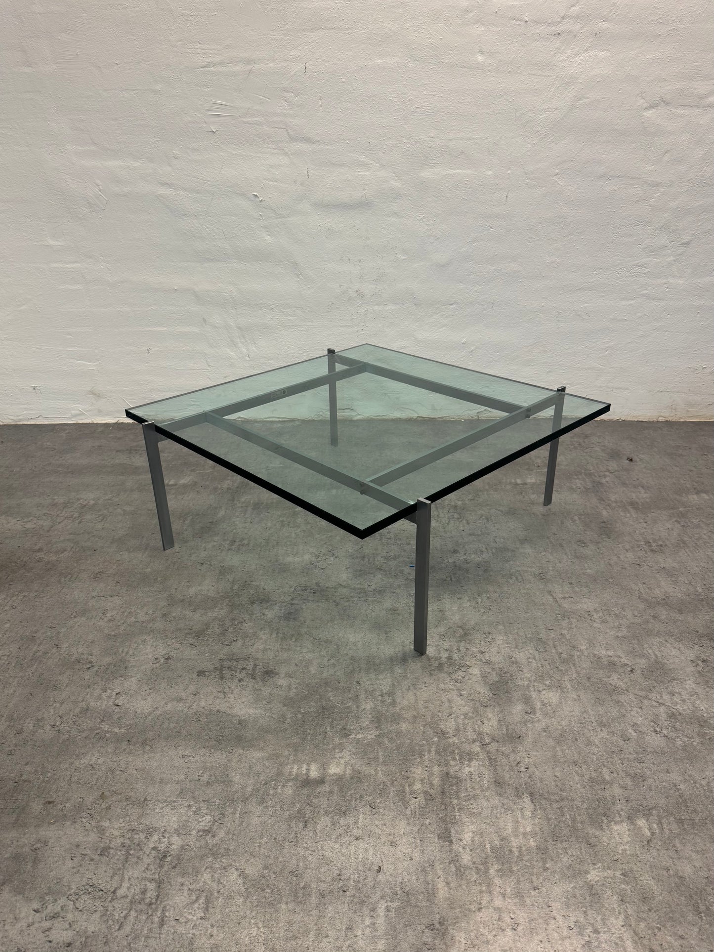 Poul Kjærholm ‘PK-61’ Fritz Hansen.