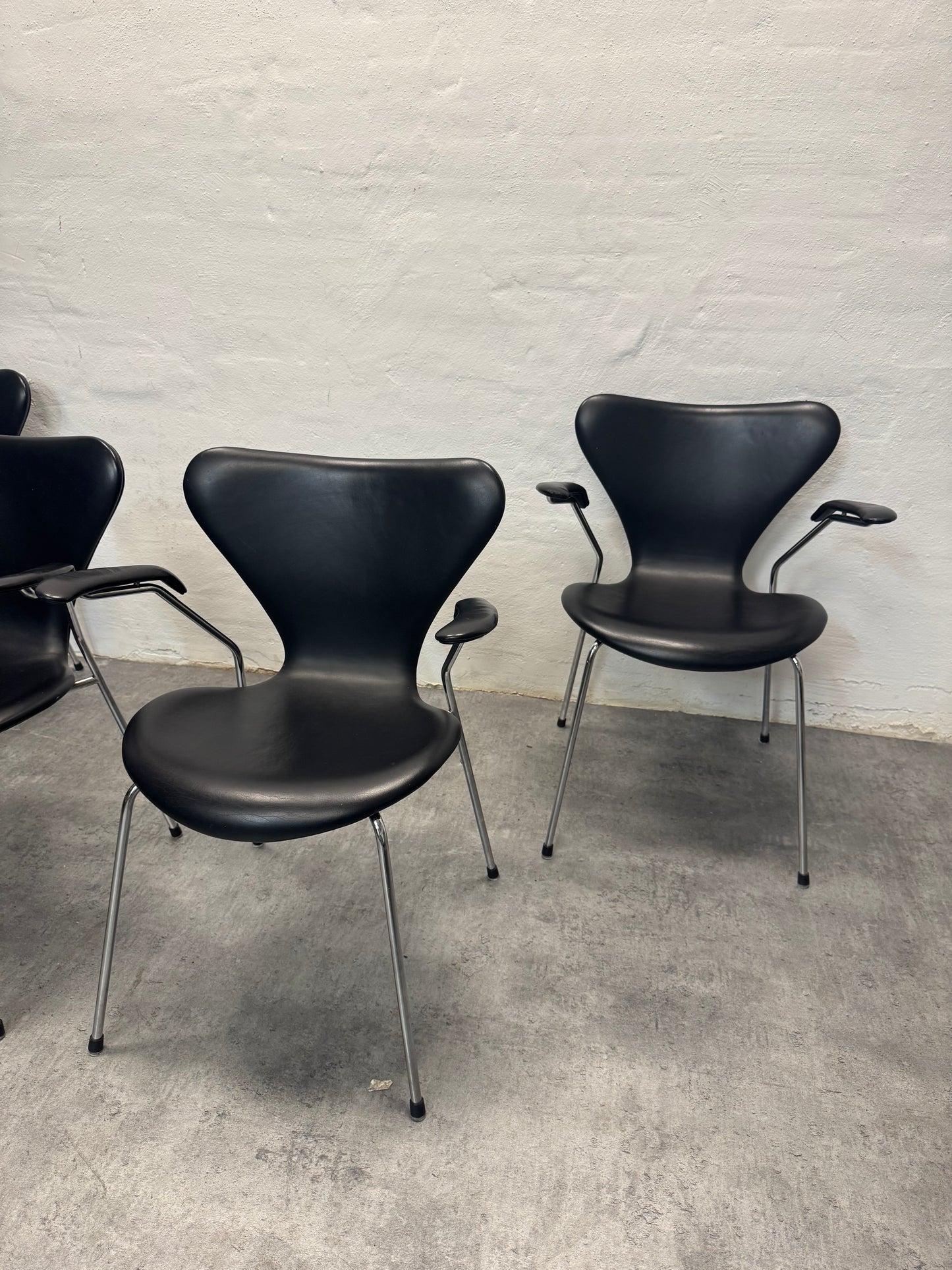 Arne Jacobsen ‘3207’ Fritz Hansen.