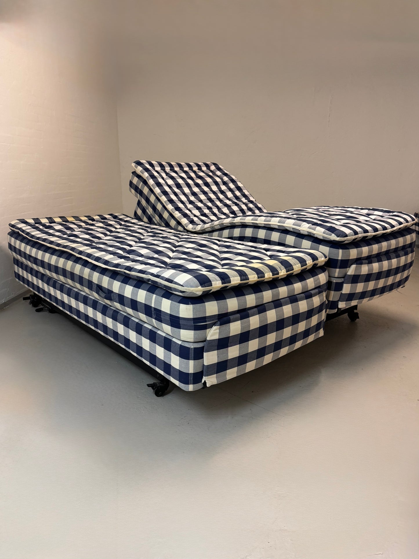 Hästens Adjustable dobbelt elevationsseng – 180x210 cm