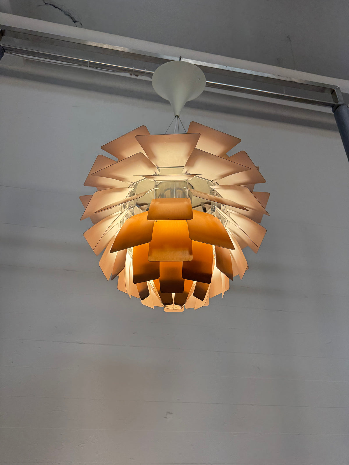 Poul Henningsen ‘Koglen’ Louis Poulsen.
