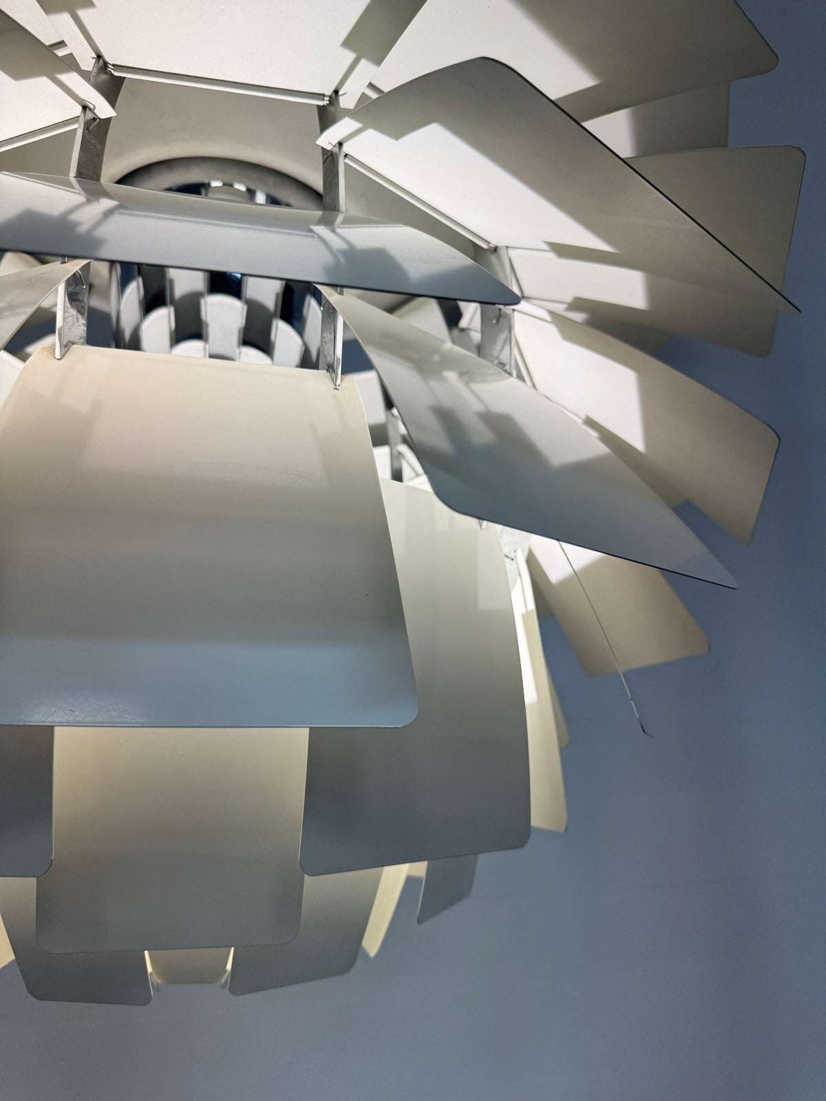 Ø72cm, Poul Henningsen ‘Koglen’ Louis Poulsen.