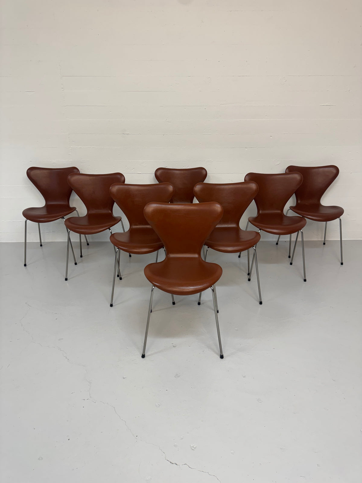 Arne Jacobsen ‘3107’ Fritz Hansen.