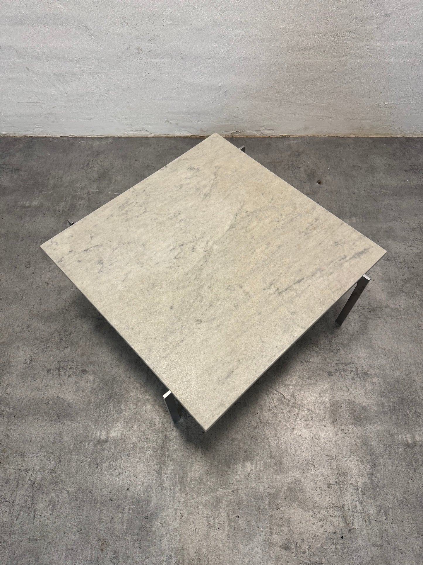 Poul Kjærholm ‘PK-61’ Fritz Hansen.