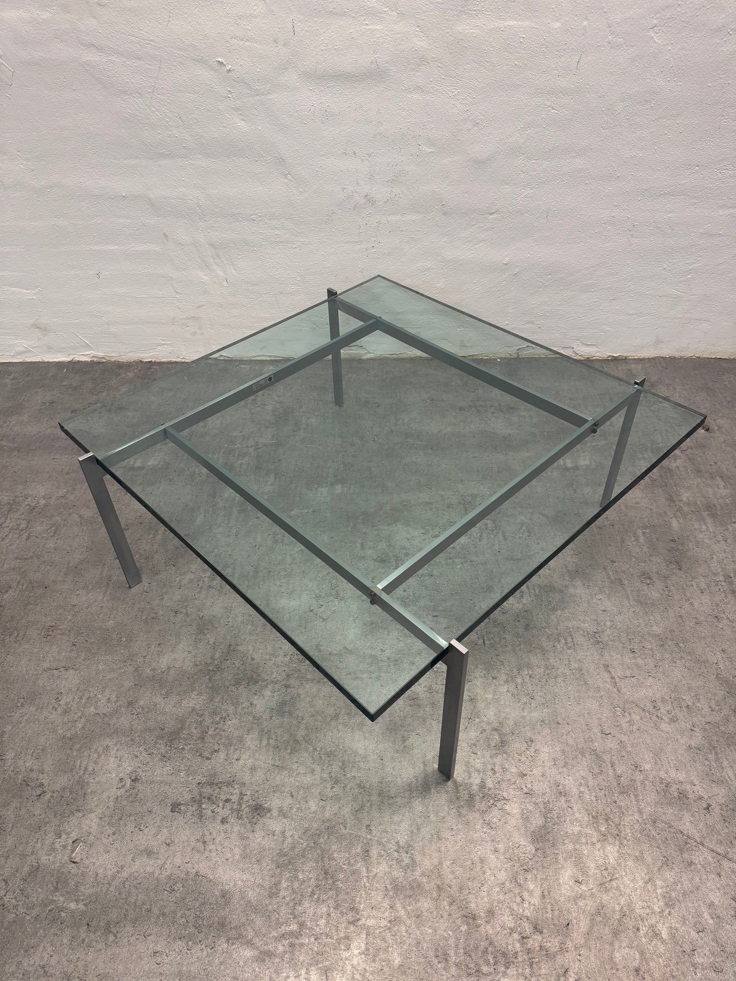 Poul Kjærholm ‘PK-61’ Fritz Hansen.