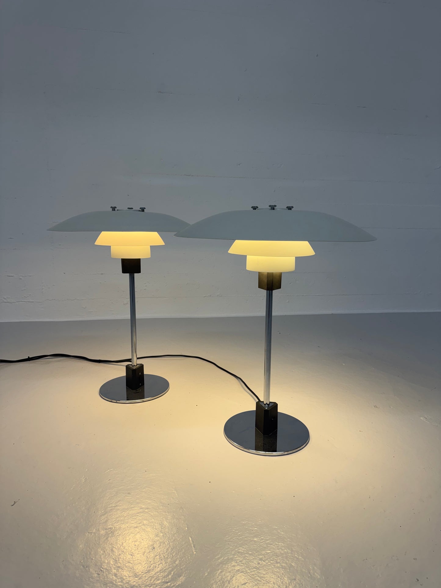 Poul Henningsen ‘PH 4/3’ Louis Poulsen.