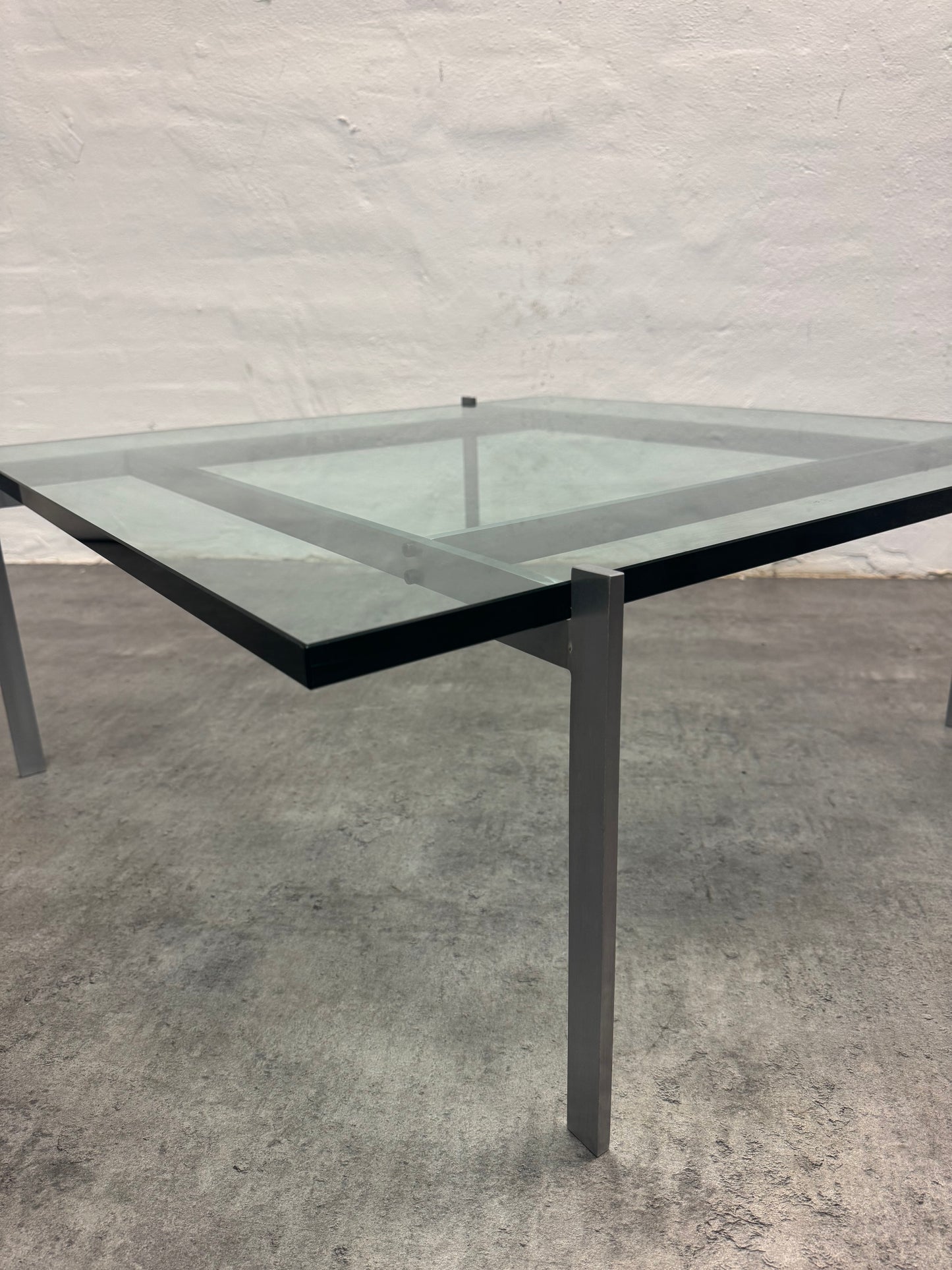Poul Kjærholm ‘PK-61’ Fritz Hansen.